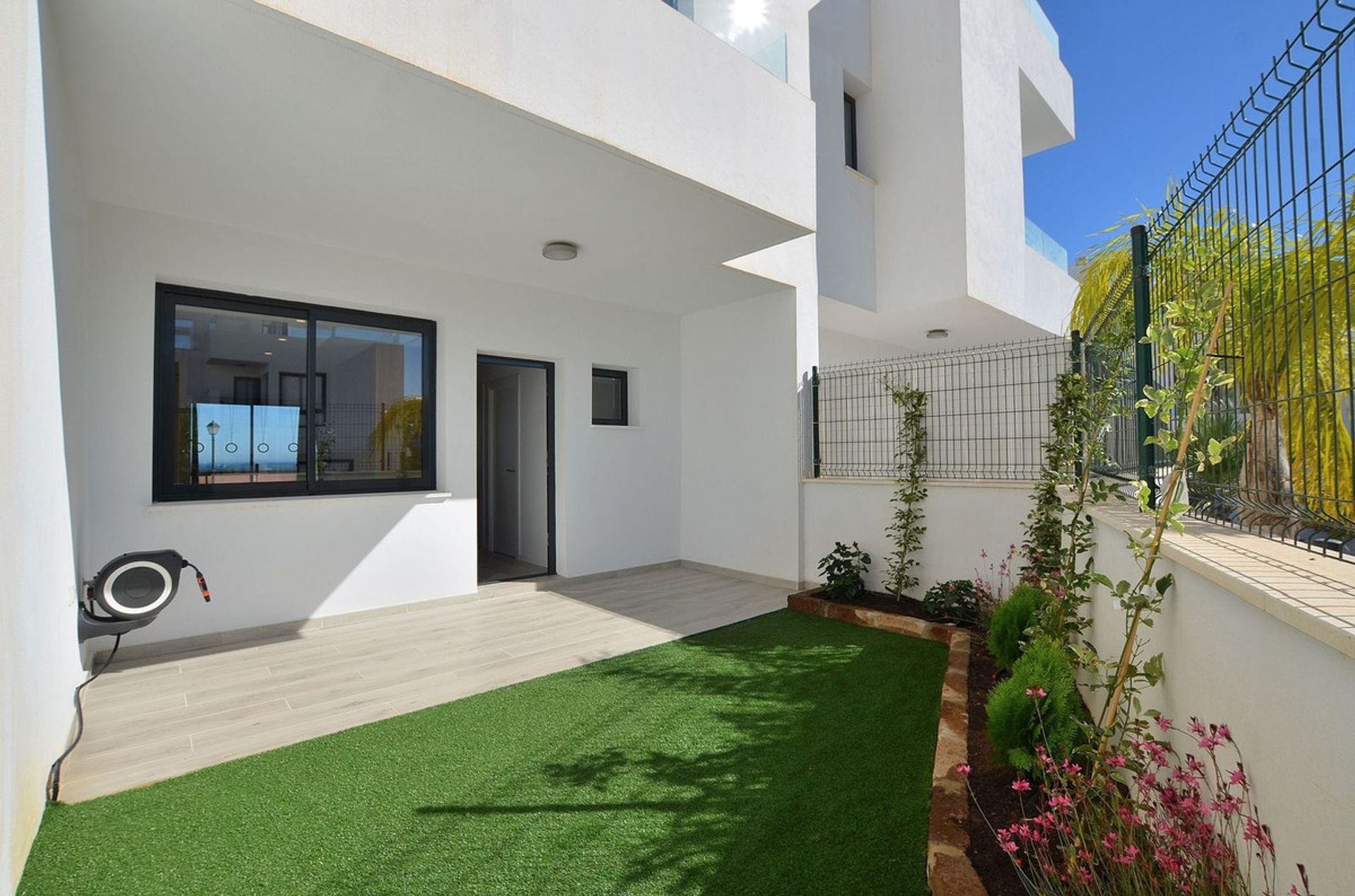 Casa nel Fuengirola, Andalucía 10946355