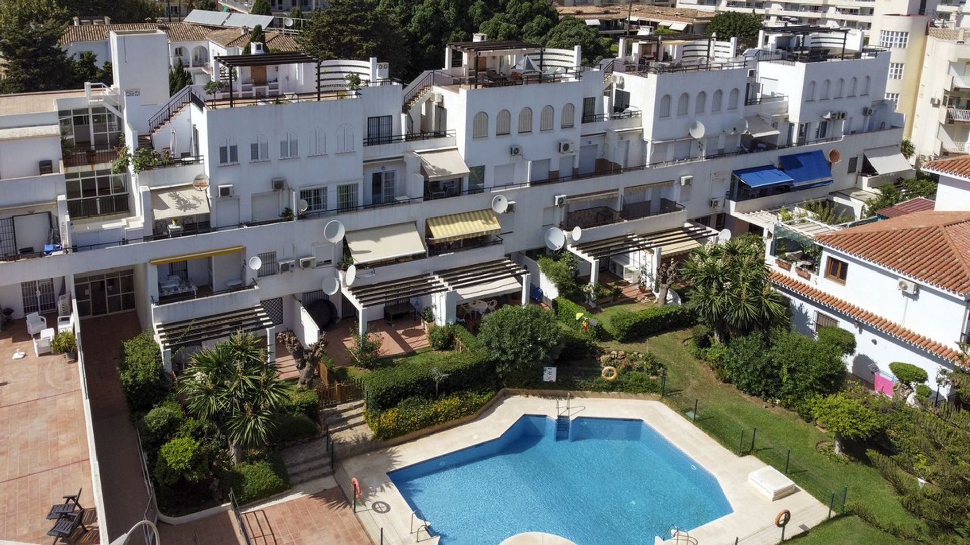 सम्मिलित में Torremolinos, Andalucía 10946392