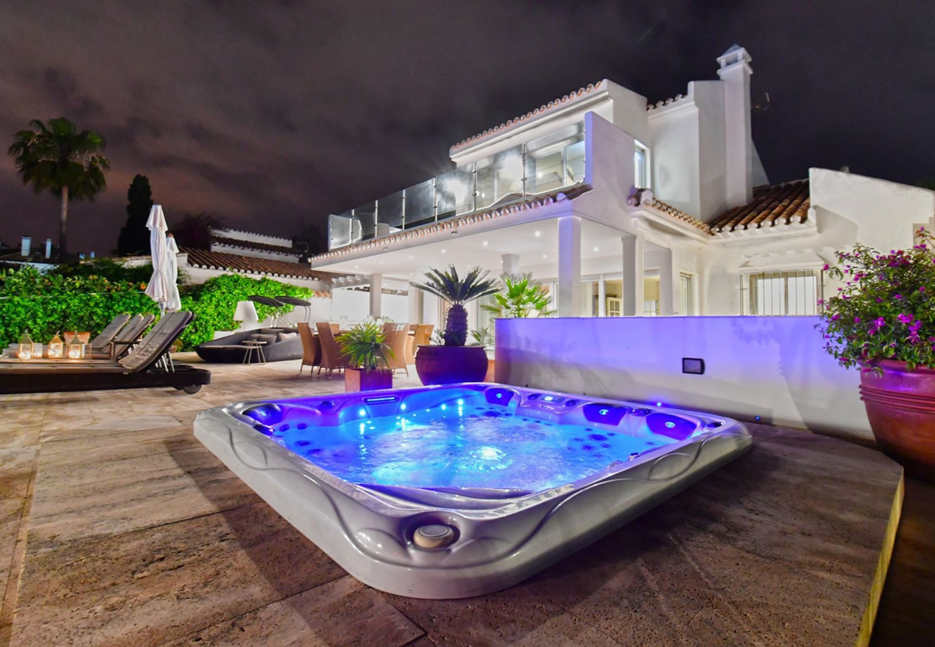 Huis in Marbella, Andalucía 10946456