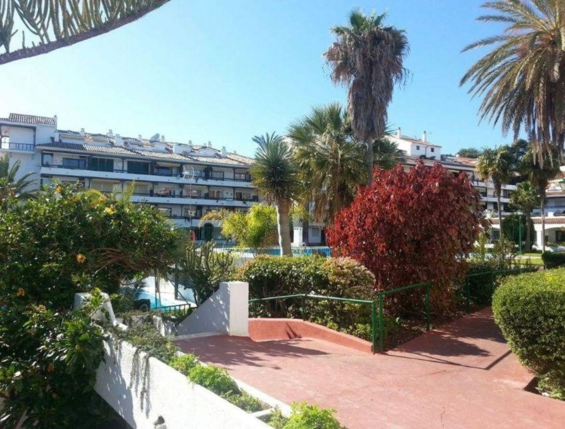 Condominio nel Marbella, Andalusia 10946536