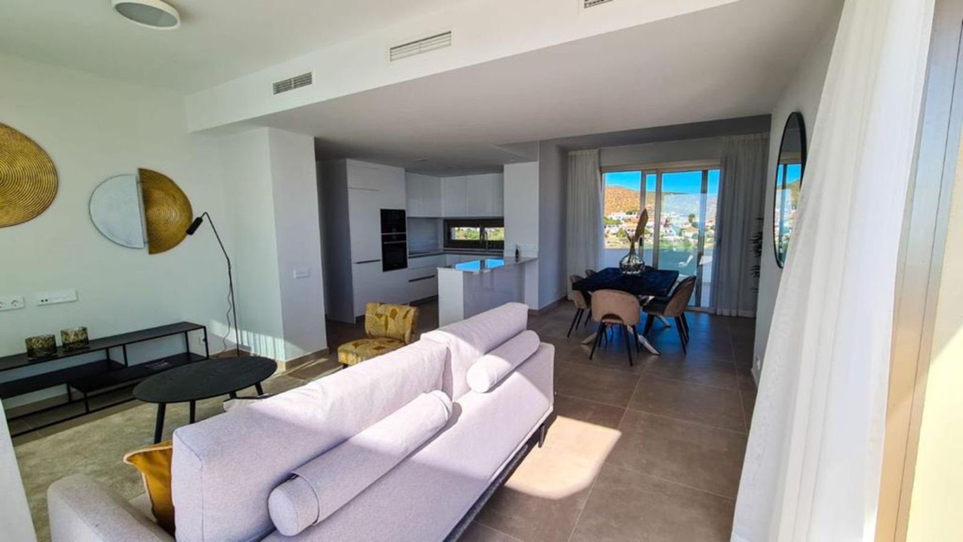 Condominium in Las Lagunas de Mijas, Andalucía 10946701