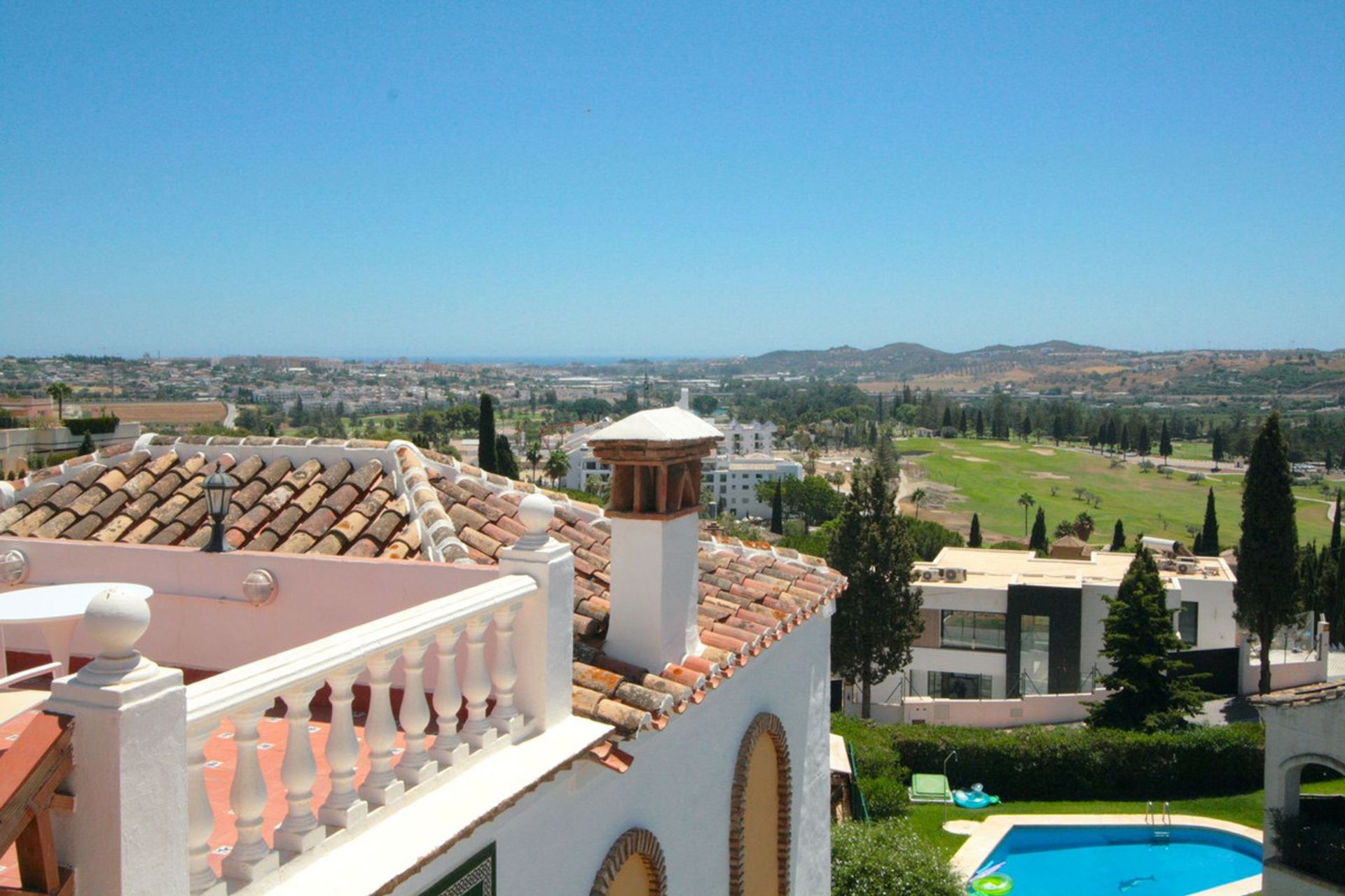 σπίτι σε Las Lagunas de Mijas, Andalucía 10946760