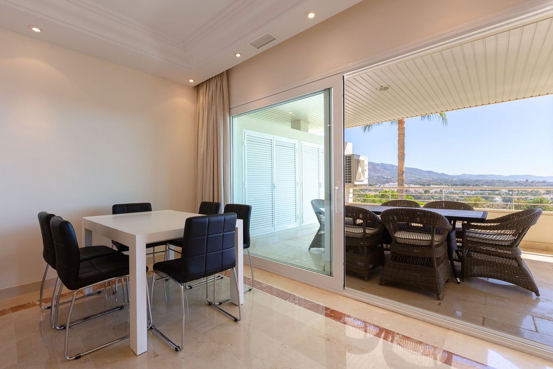 Condominio nel Marbella, Andalucía 10946877