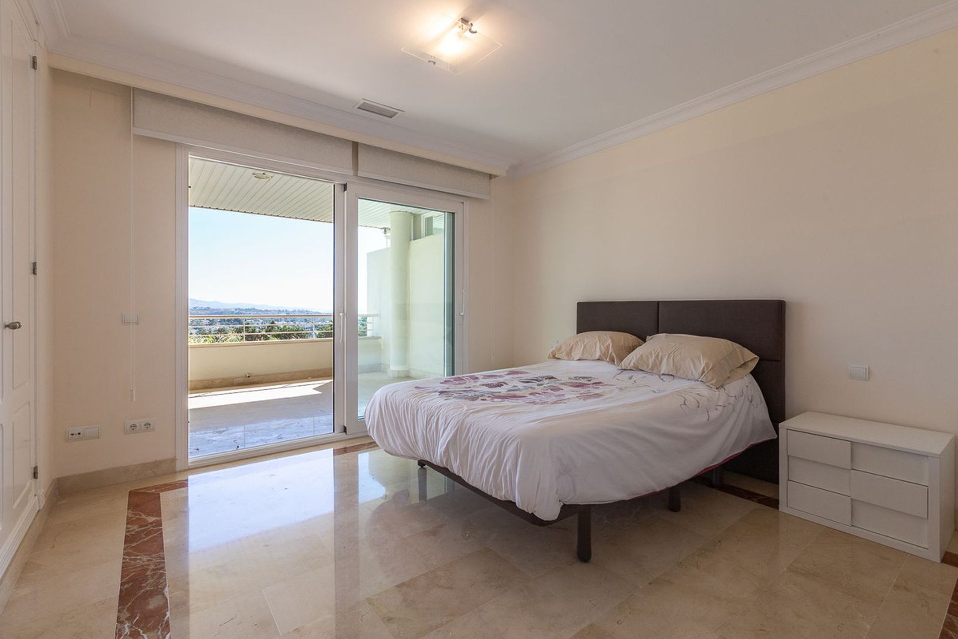 Condominio nel Marbella, Andalucía 10946877