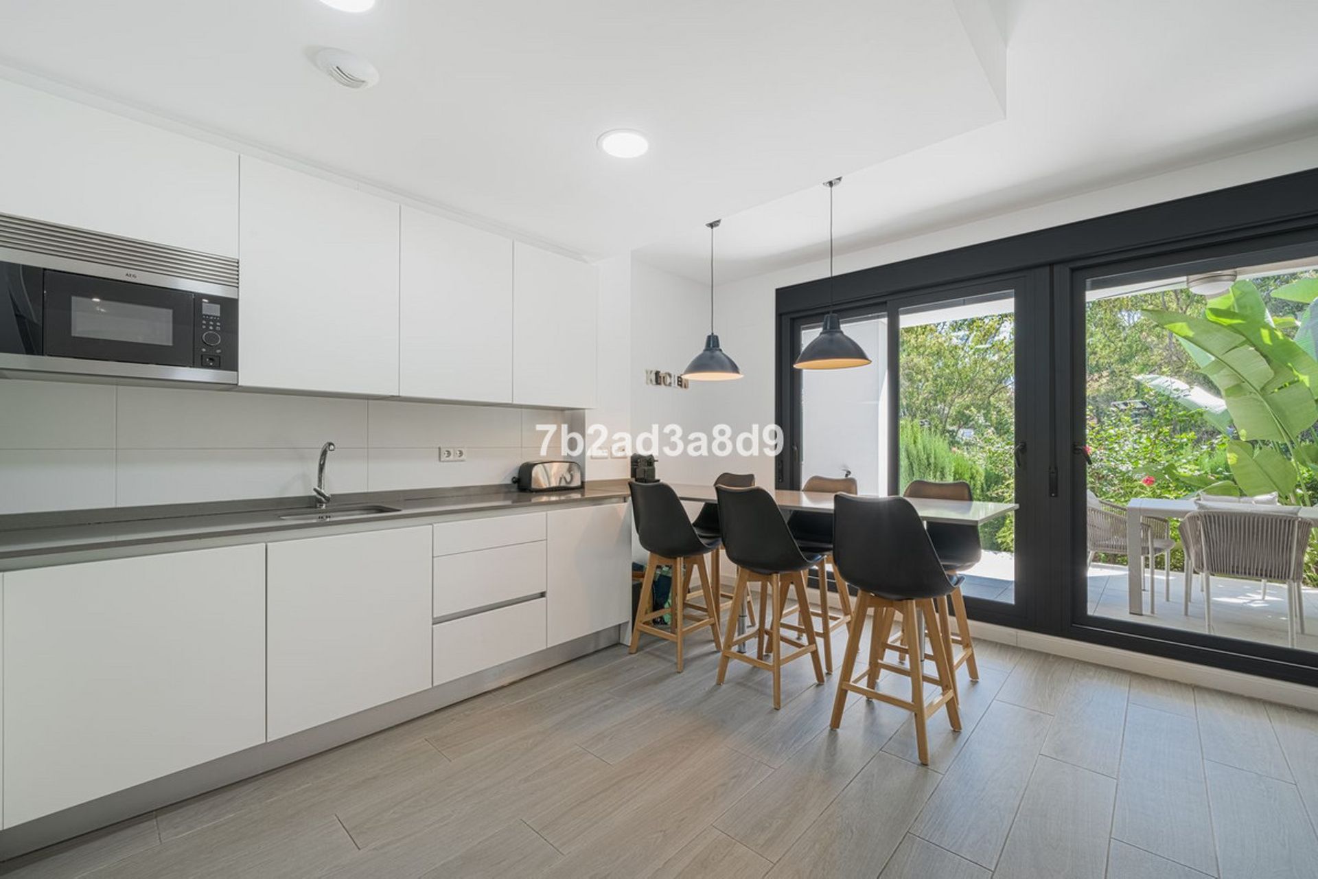 Condominium in Toronto, Ontario 10947177