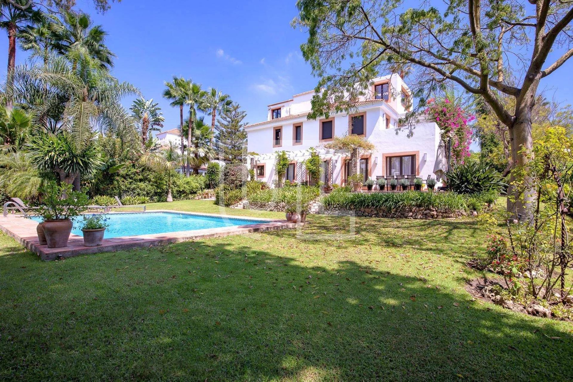 Casa nel Marbella, Andalucía 10948516