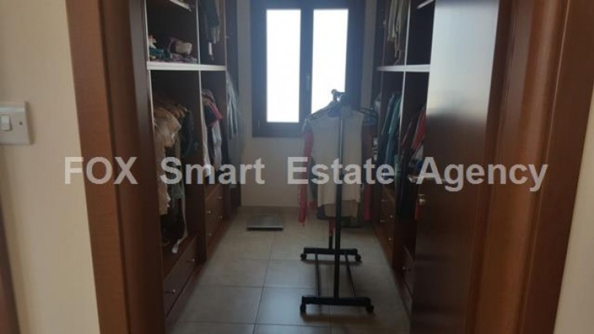 Talo sisään Limassol, Limassol 10948626