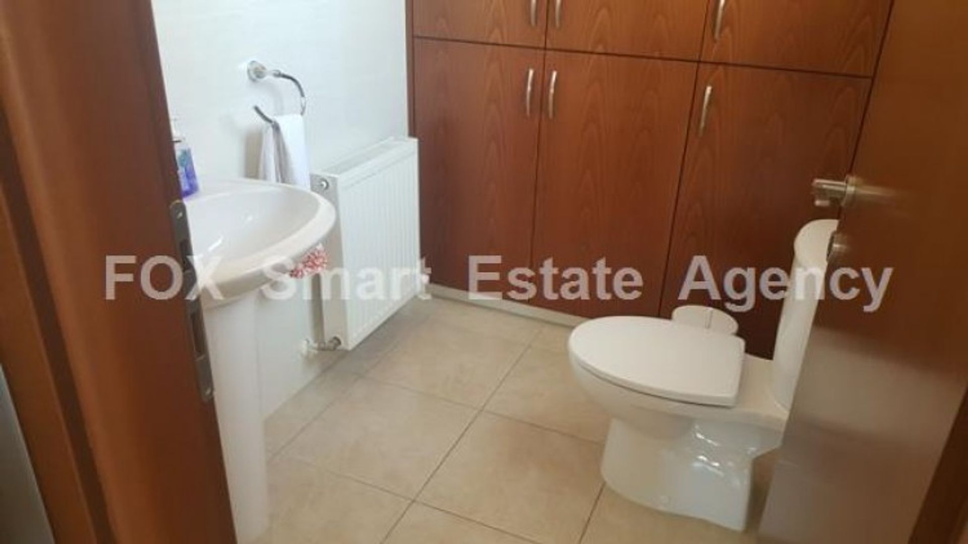 Talo sisään Limassol, Limassol 10948626