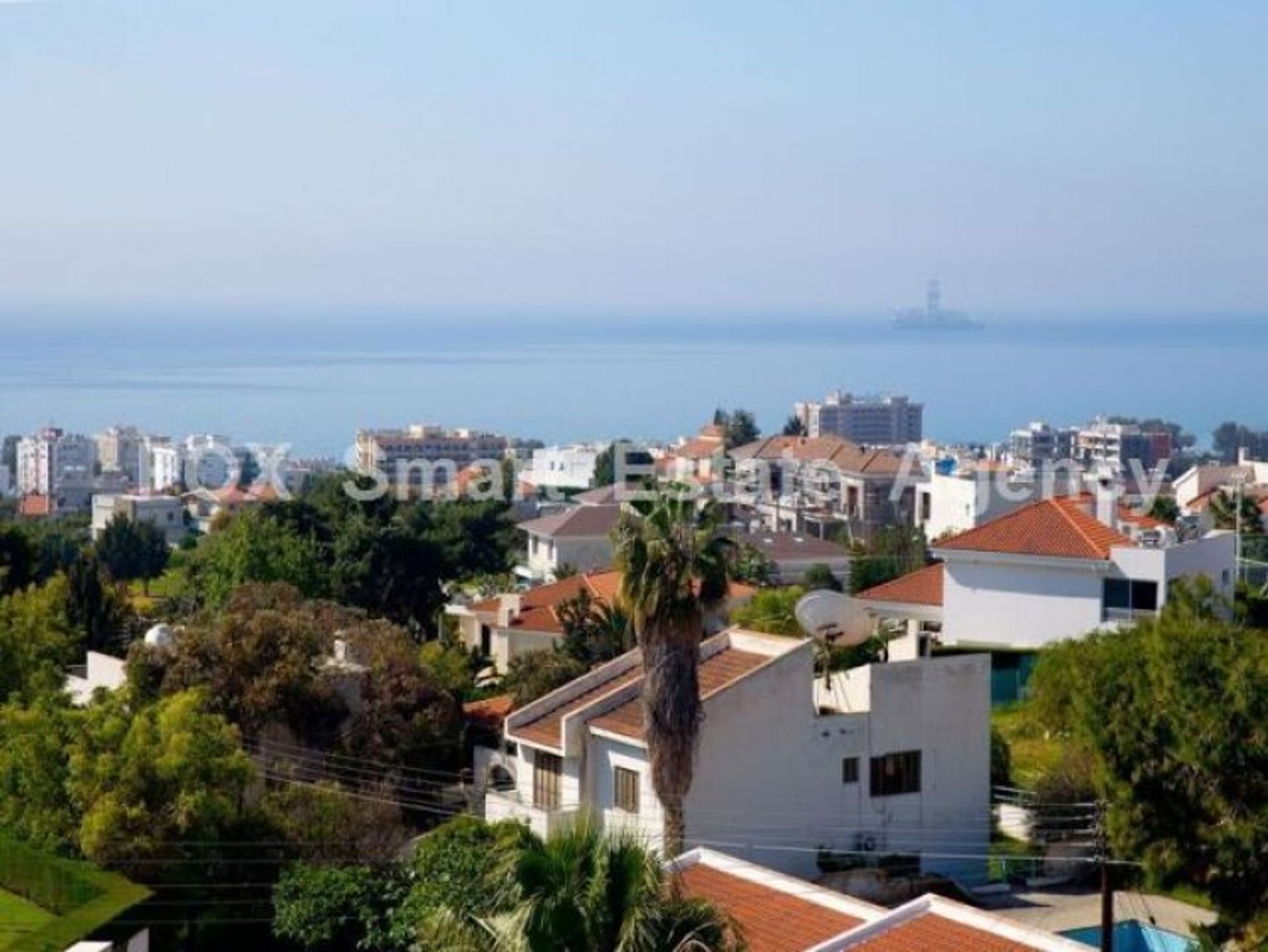 Talo sisään Agios Tychon, Limassol 10948837