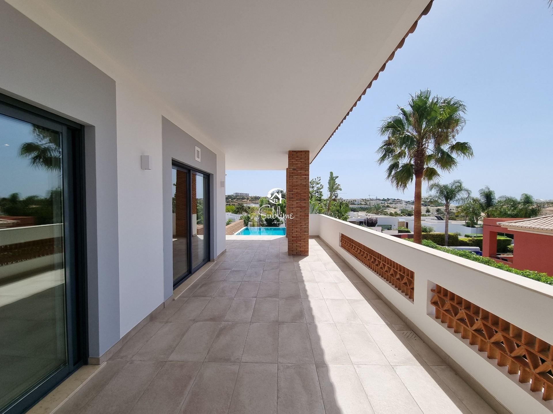 Hus i Lagos, Faro 10948957