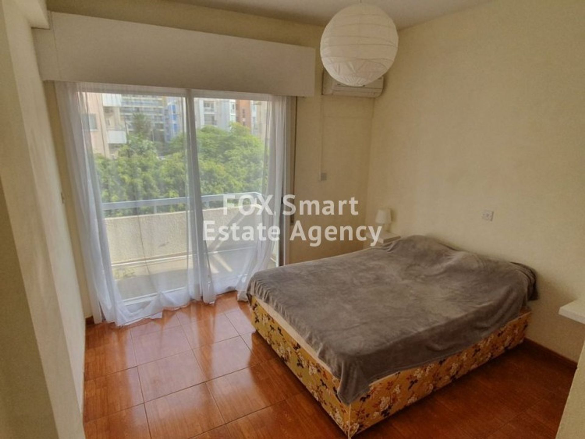 Condominium in Agios Tychon, Limassol 10949076