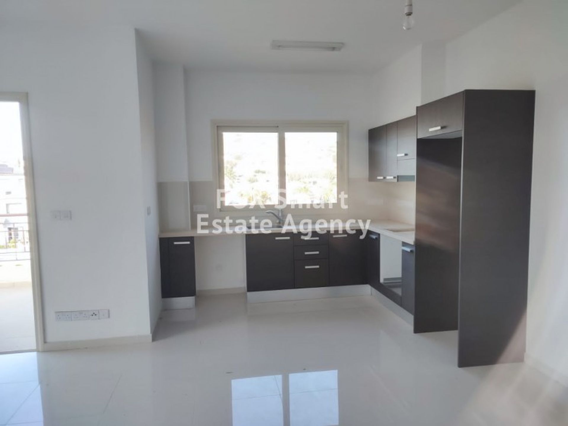 Condominio nel Agios Atanasios, Lemesos 10949203