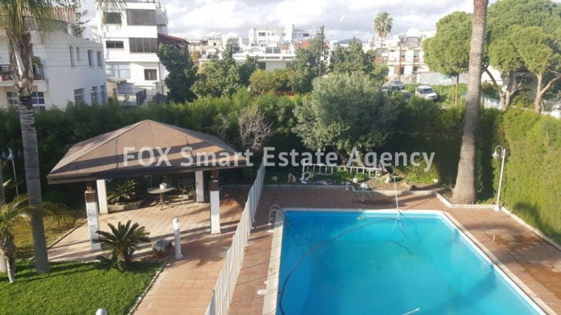 rumah dalam Strovolos, Nicosia 10949373