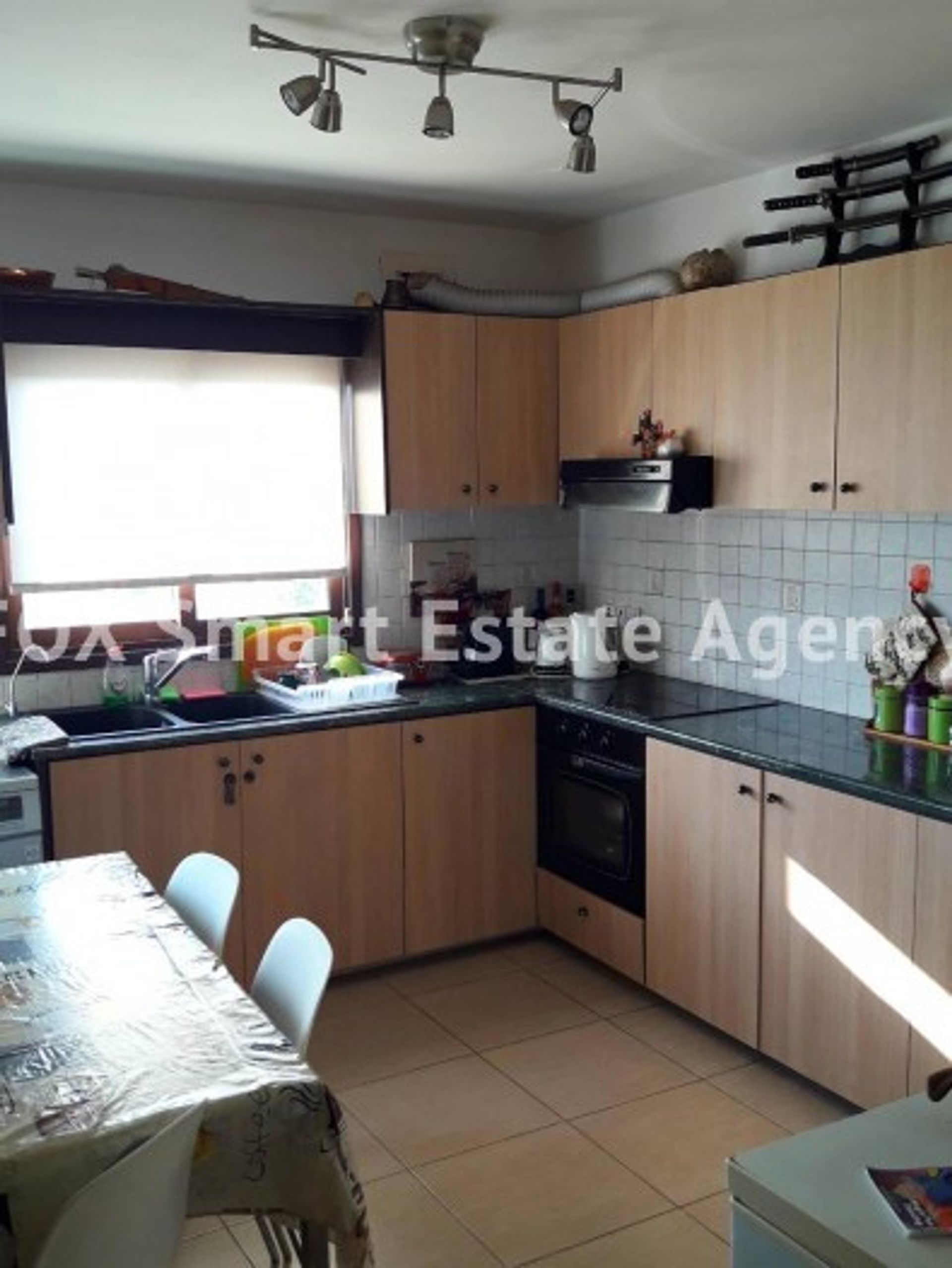 Condominium in Limassol, Lemesos 10949425