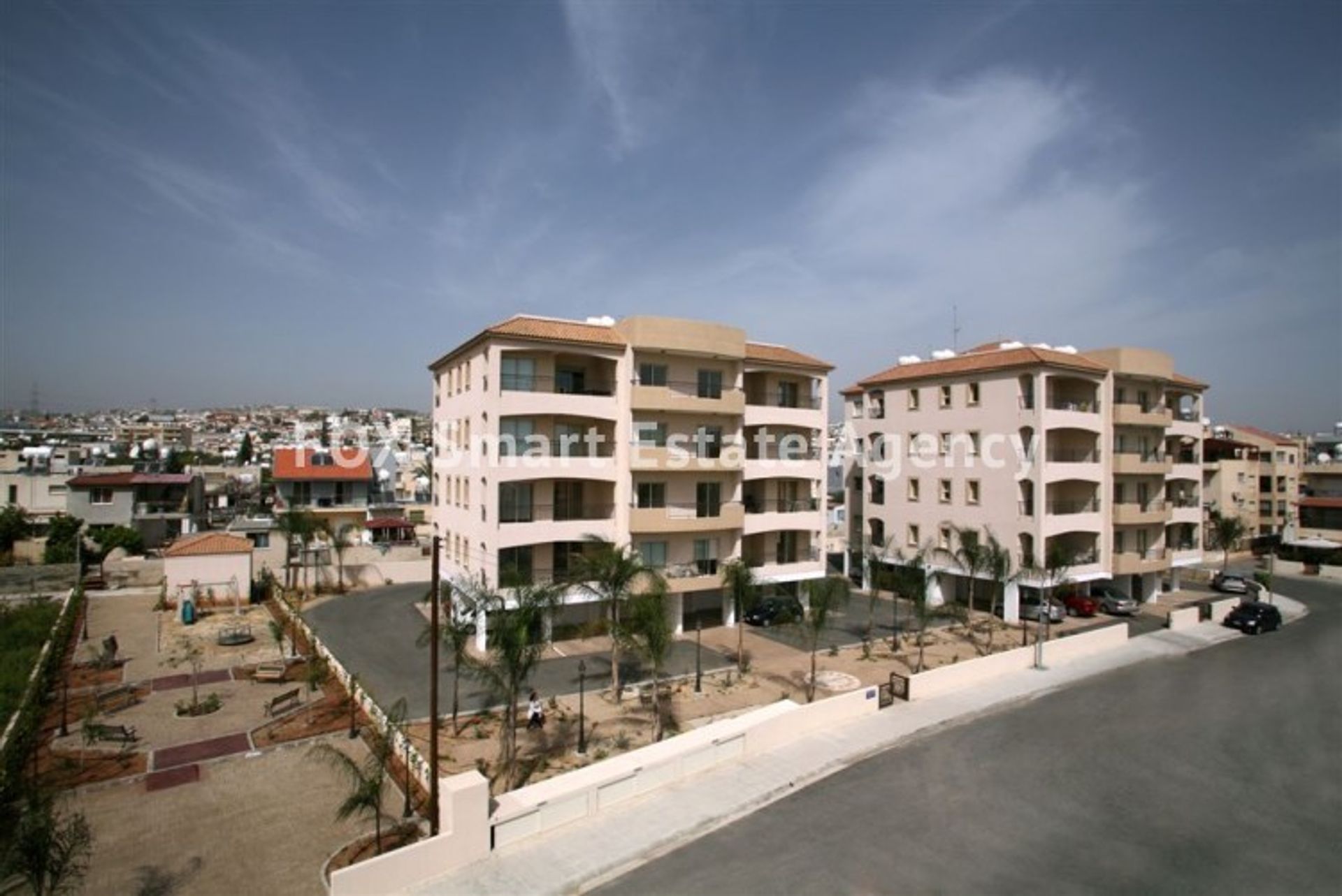 Condominium in Mesa Geitonia, Lemesos 10949559