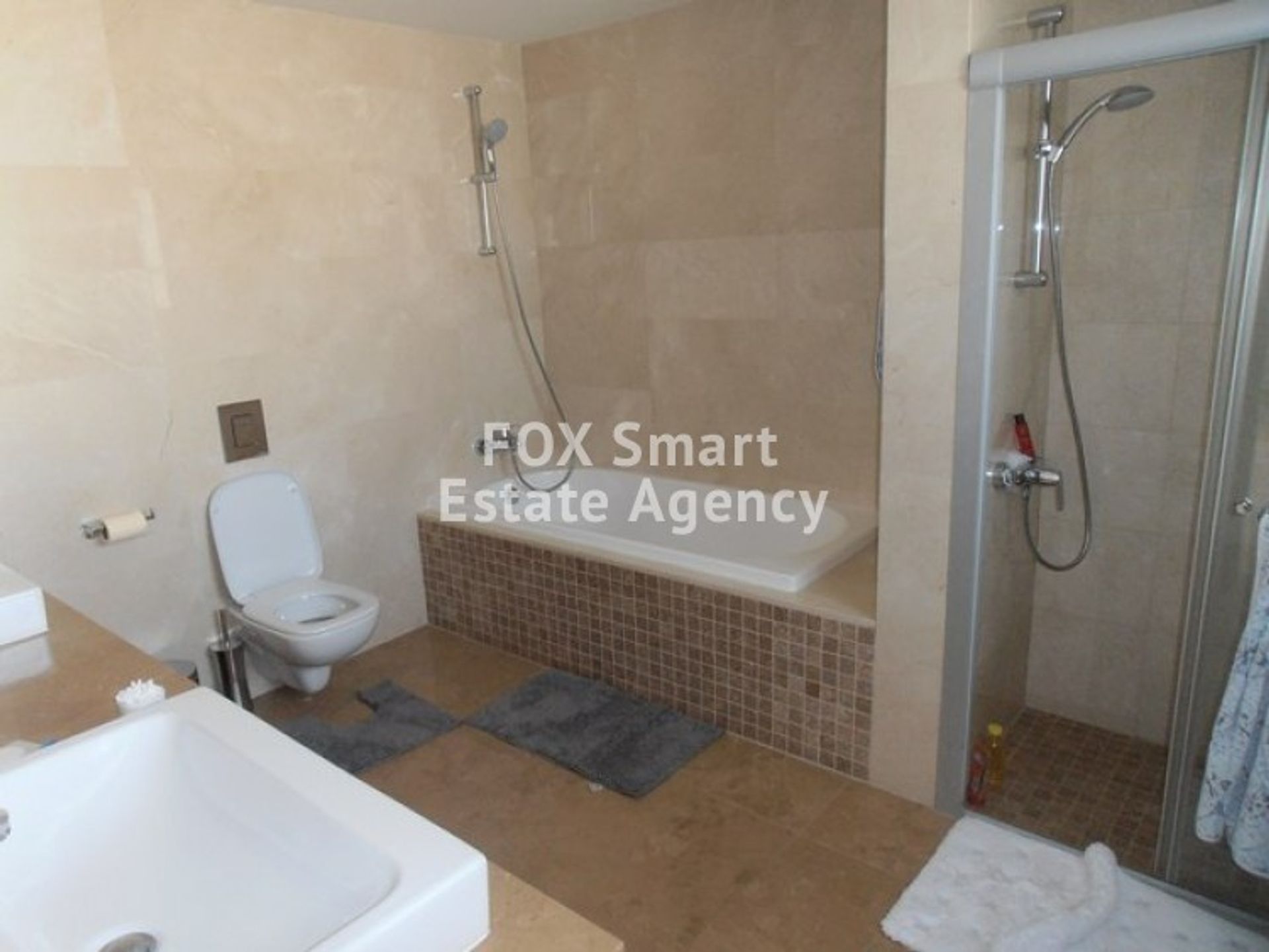 Condominium in Limassol, Limassol 10949770