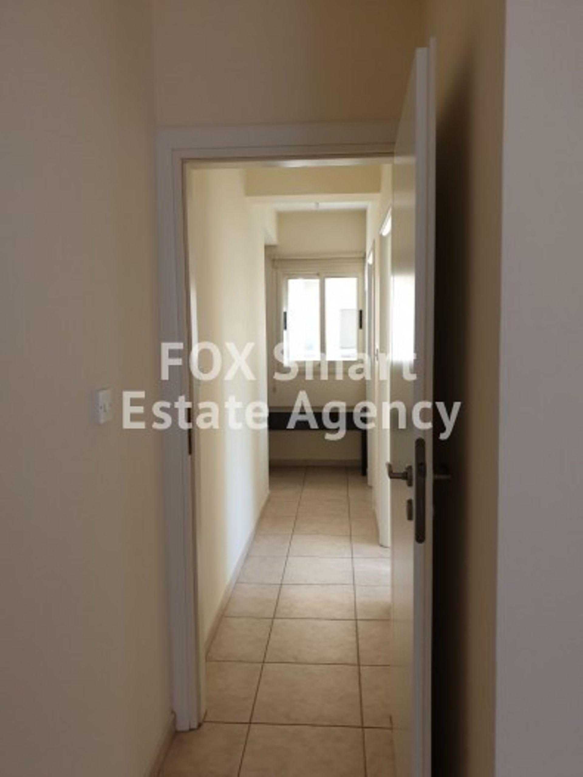 Condominium dans Mouttagiaka, Limassol 10950082