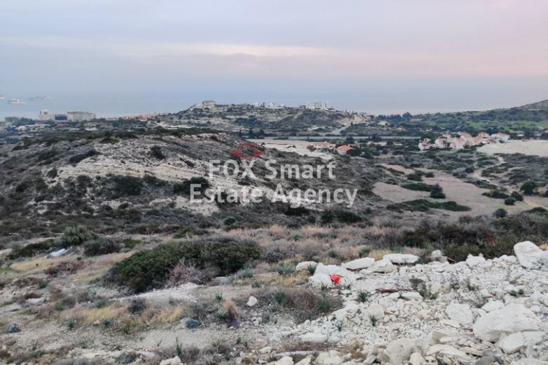 Terre dans Agios Tychon, Limassol 10950402