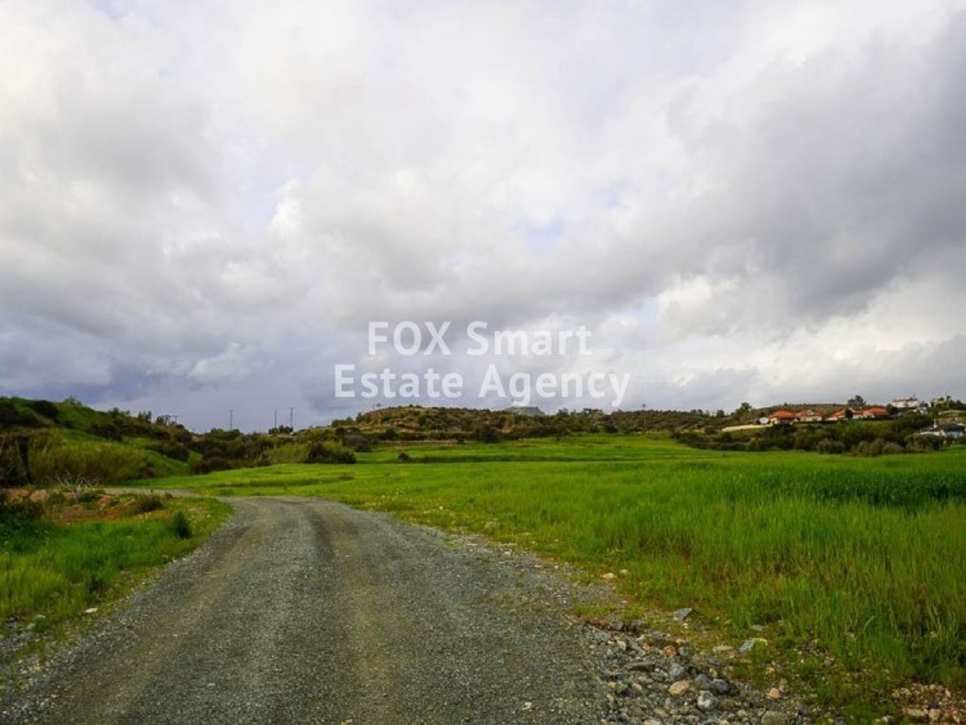 Land im Pyrgos, Larnaka 10951118