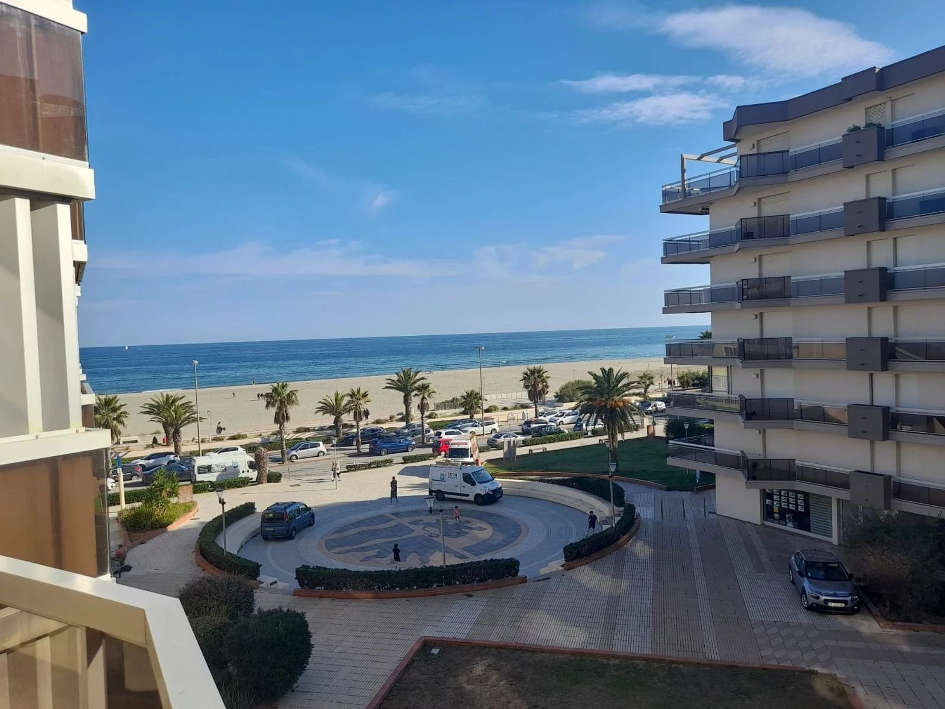 Condominium in Canet-Plage, Occitanie 10951254