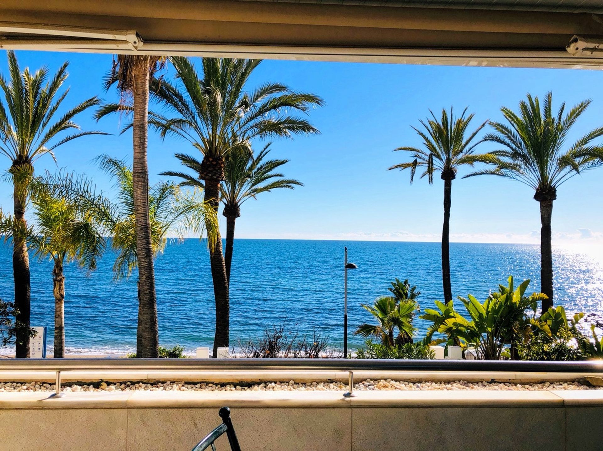 Condominium dans Marbella, Andalousie 10951300