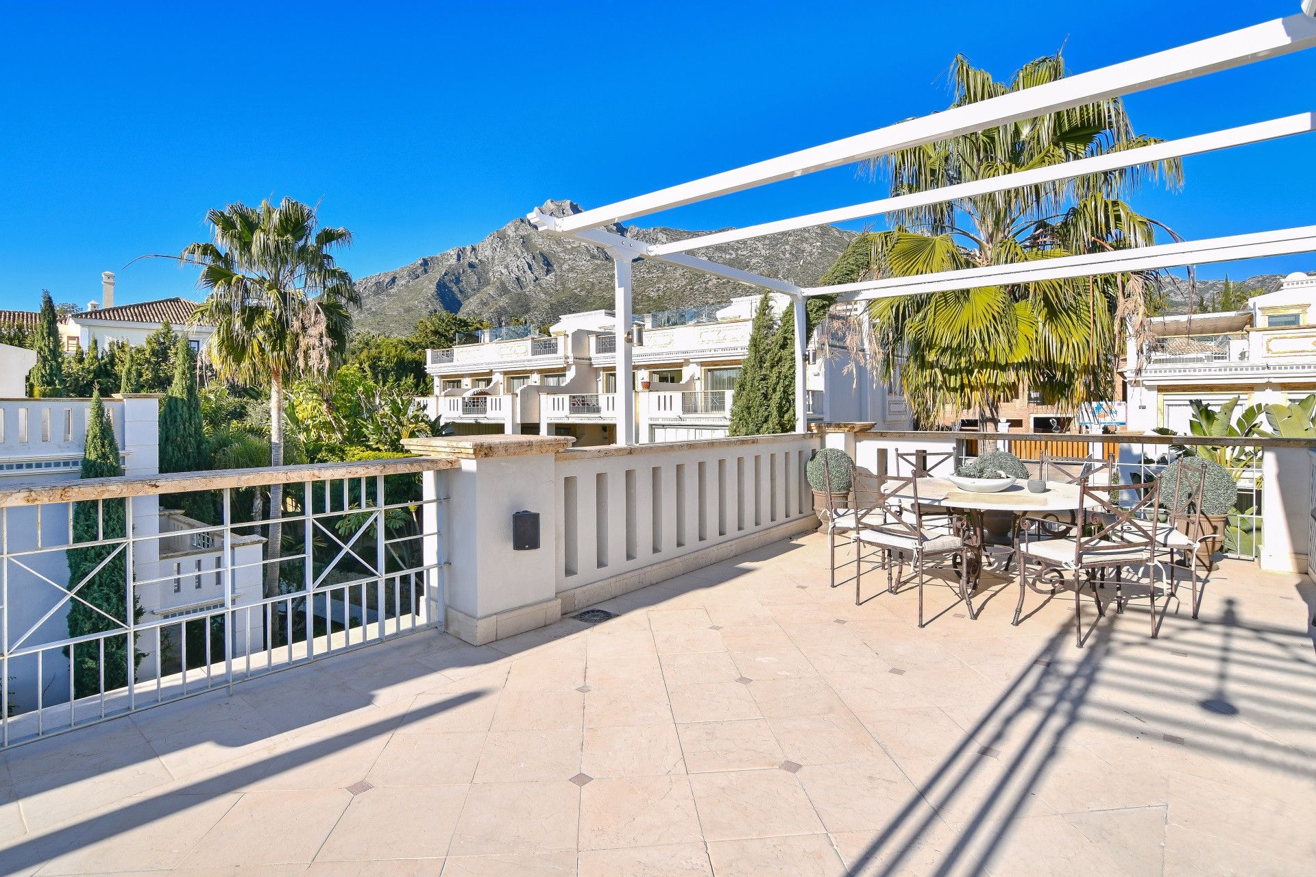 Beberapa Rumah di Marbella, Andalucía 10951318