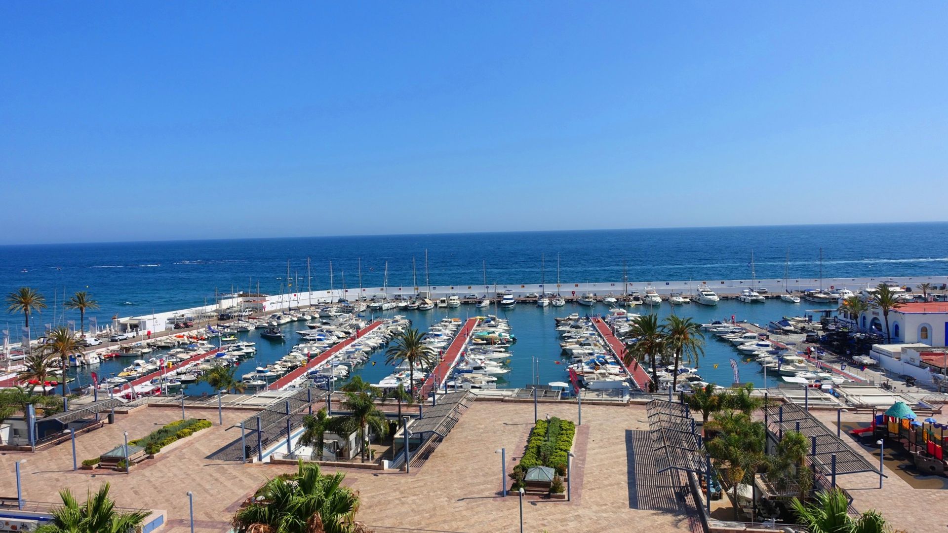 Кондоминиум в Marbella, Andalucía 10951327