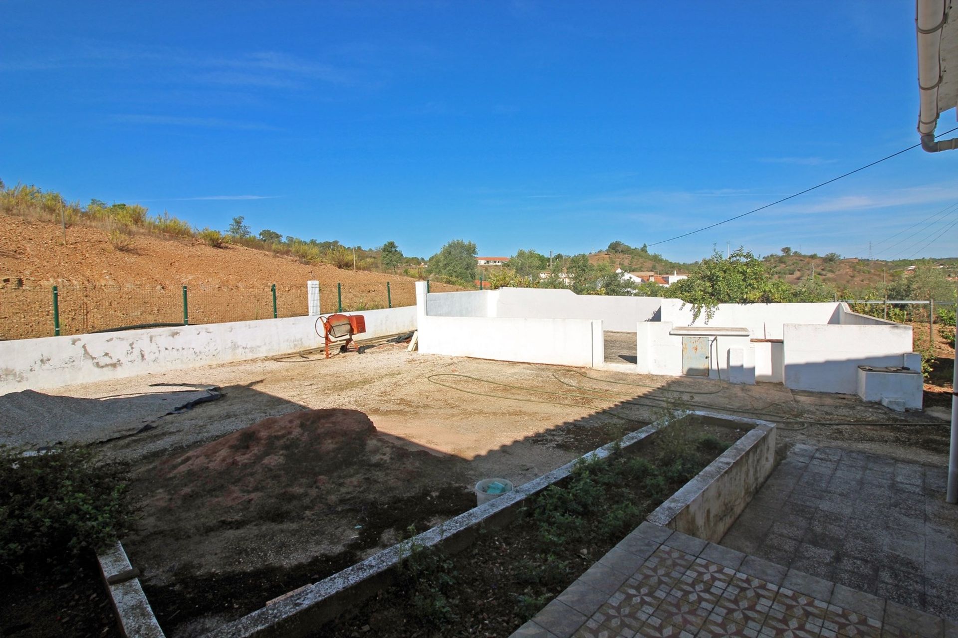 Haus im São Bartolomeu de Messines, Faro 10952134