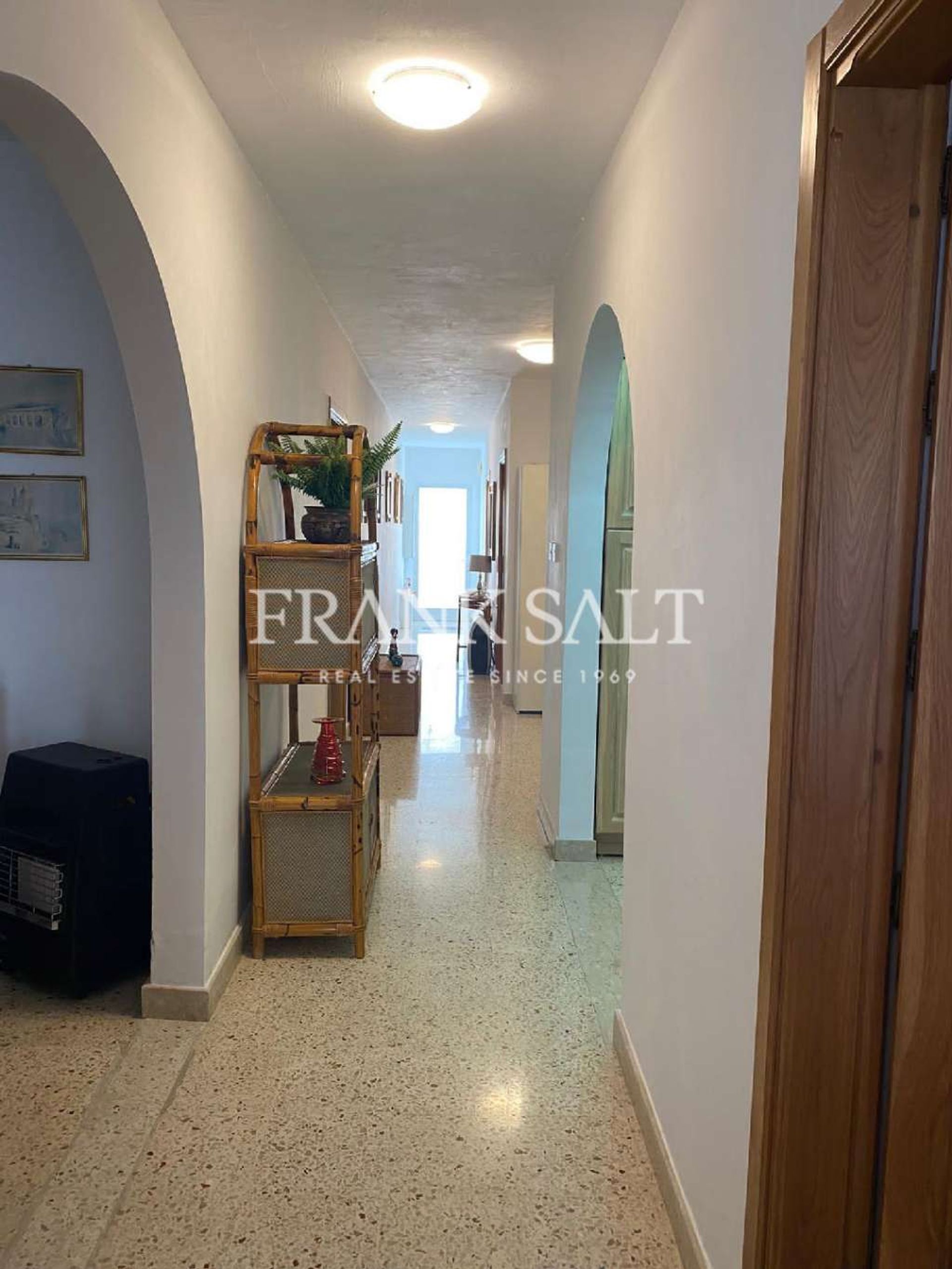 Condominio en Swieqi,  10952202