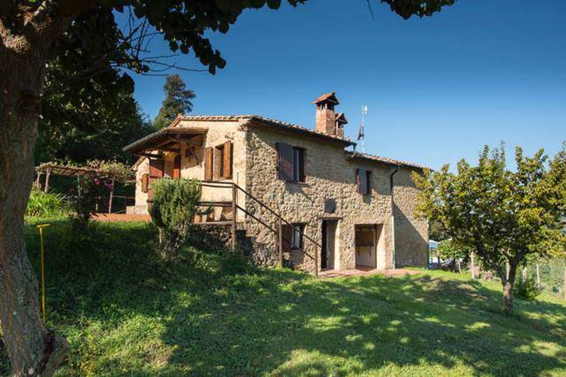 بيت في San Dalmazio, Toscana 10952514