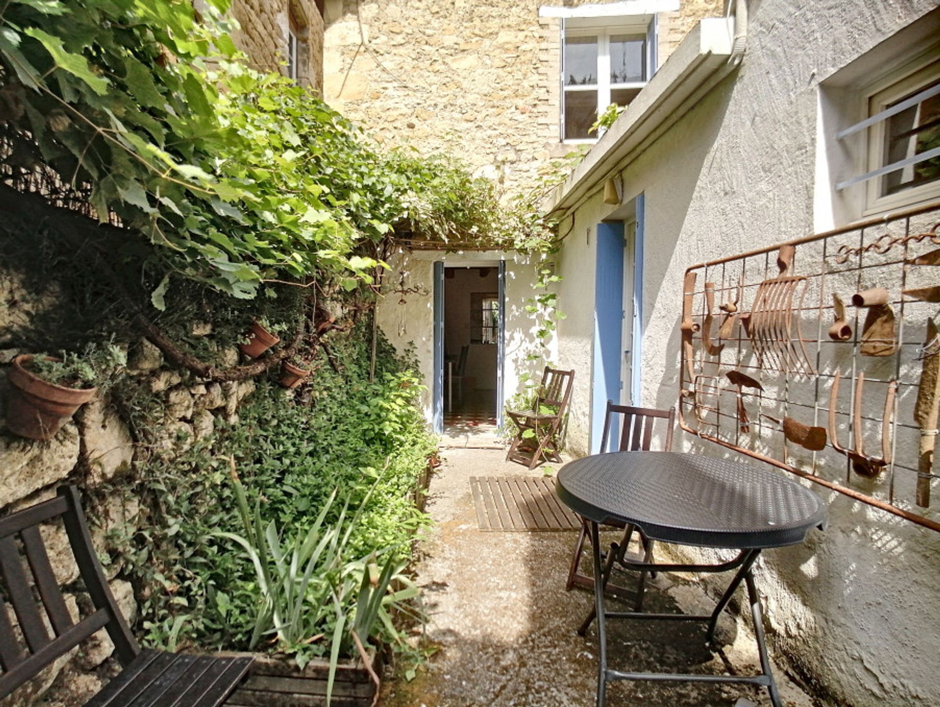 casa no Saint-Cyprien, Nouvelle-Aquitaine 10952584