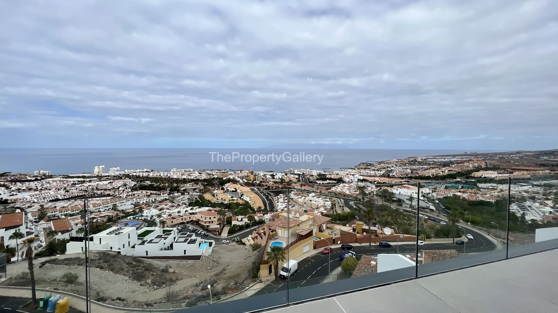 Condominium in Adeje, Canary Islands 10952649