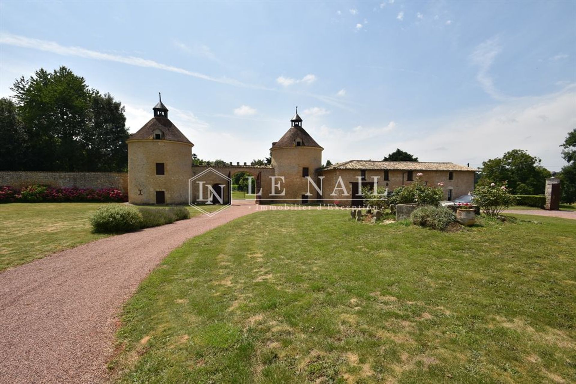 Rumah di Niort, Nouvelle-Aquitaine 10952655