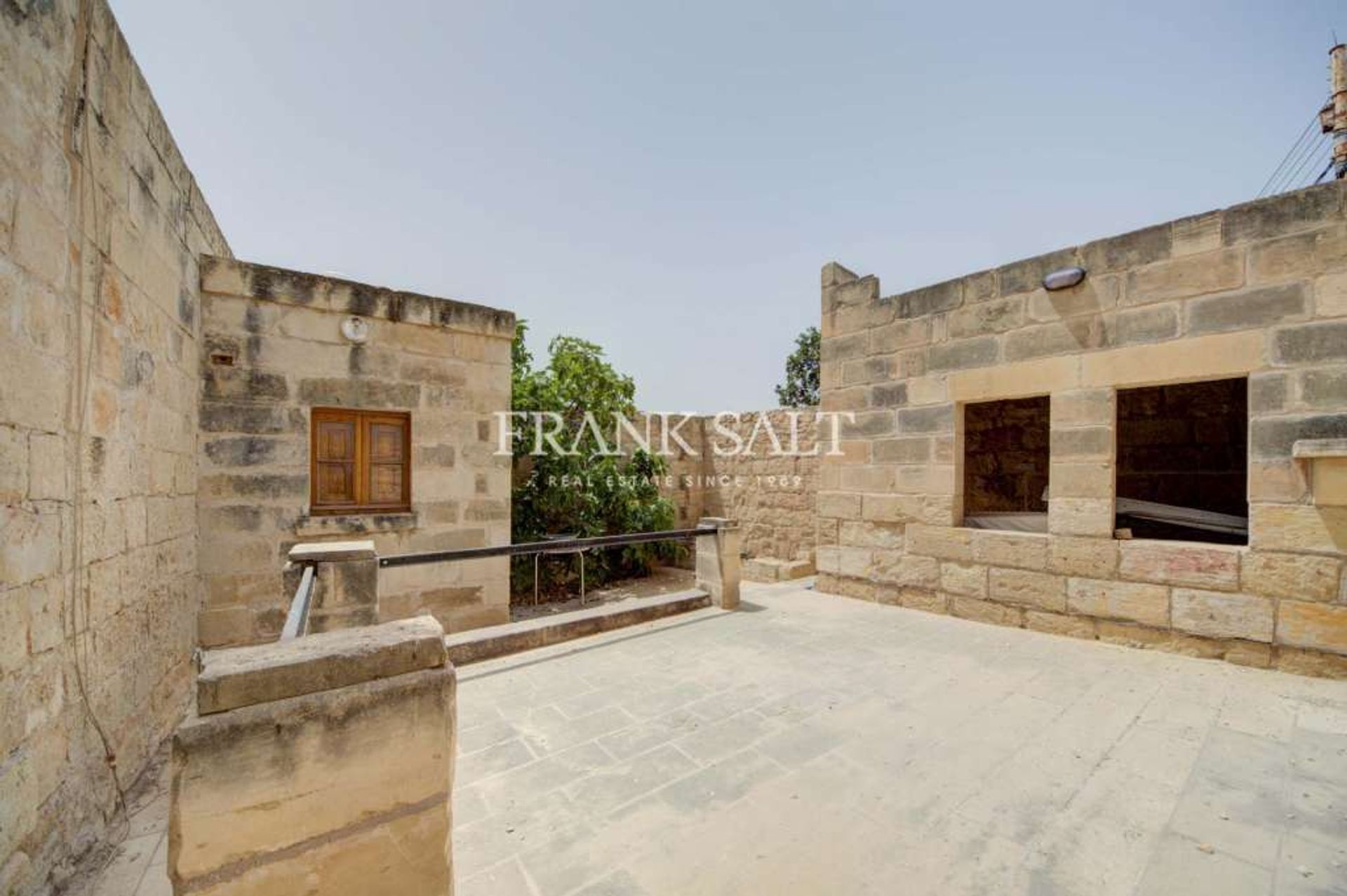 House in San Gwann, San Gwann 10952737