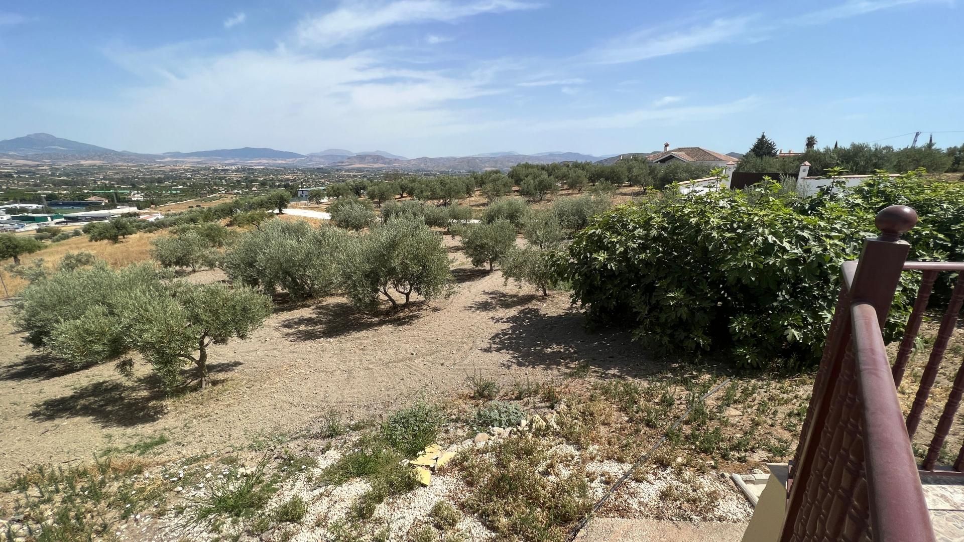 House in Alhaurín el Grande, Andalucía 10952930