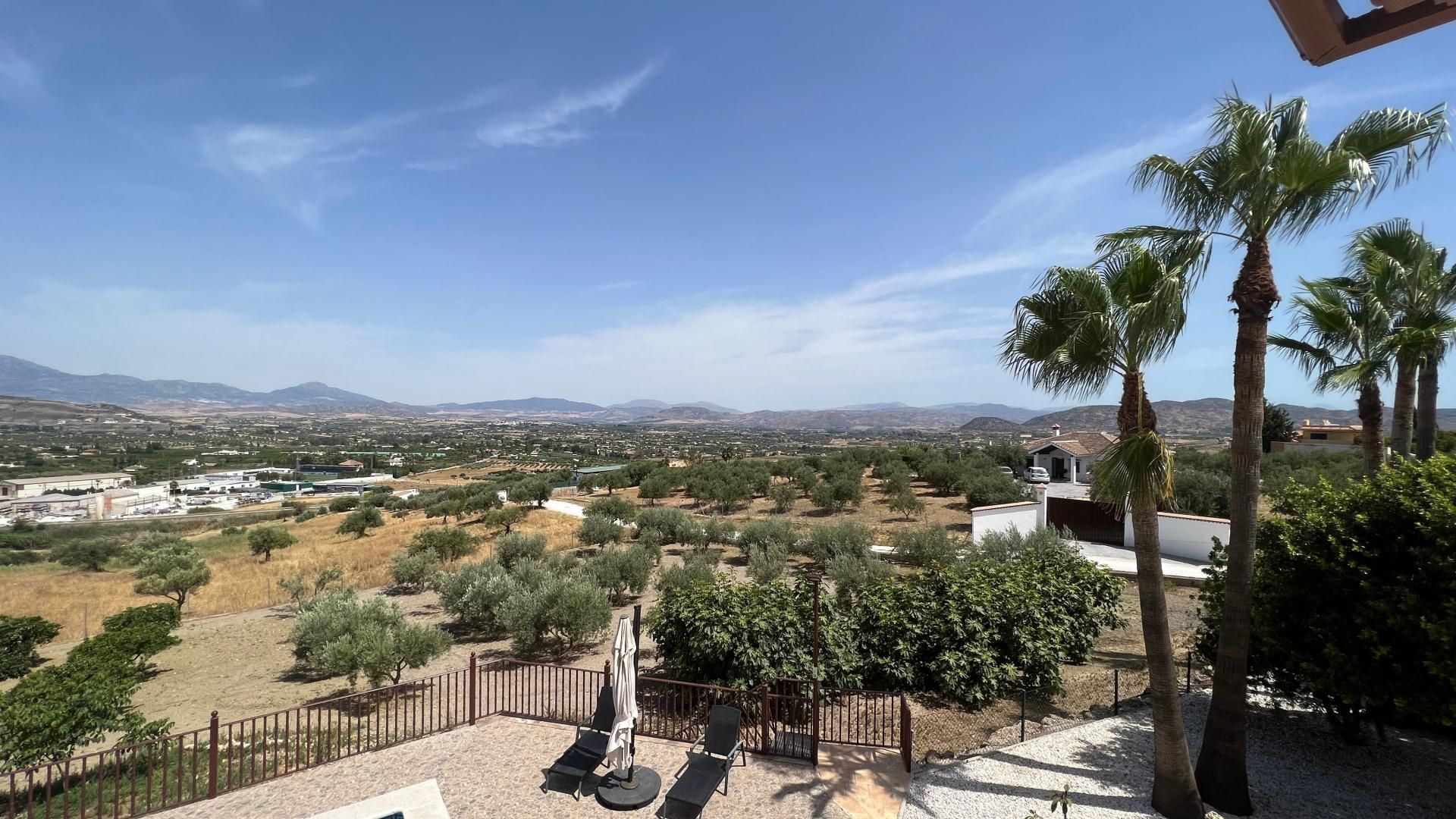 House in Alhaurín el Grande, Andalucía 10952930