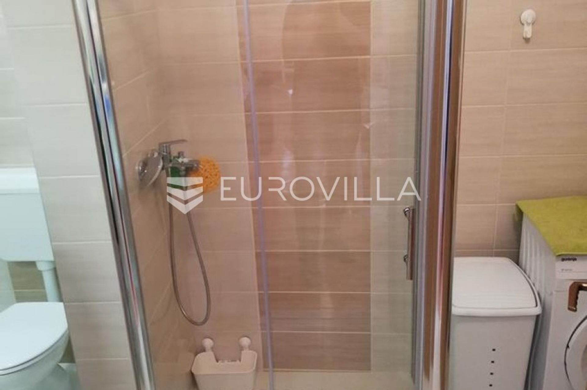 بيت في Kaštel Kambelovac, Splitsko-dalmatinska županija 10952983