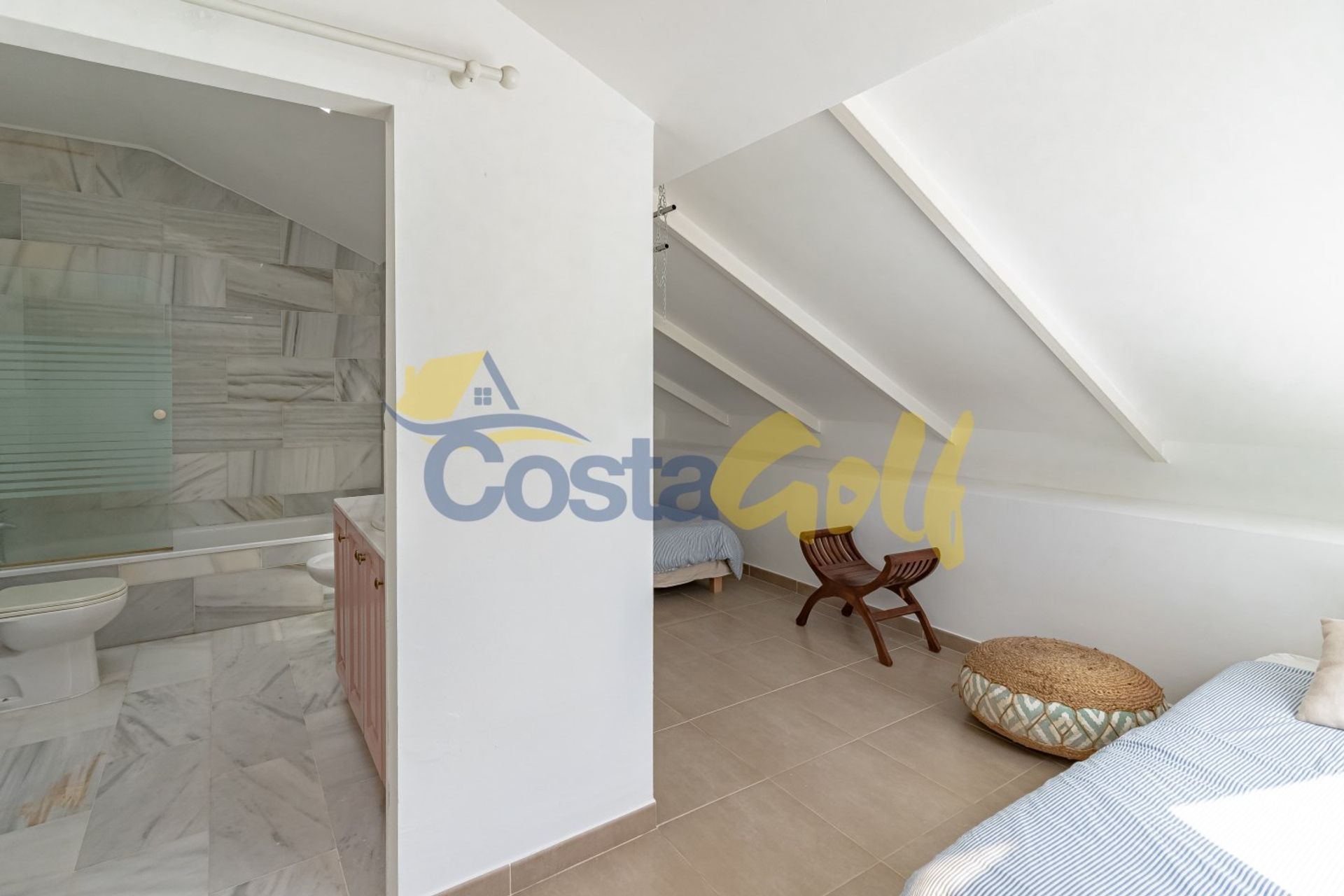 公寓 在 San Pedro Alcántara, Andalucía 10953074