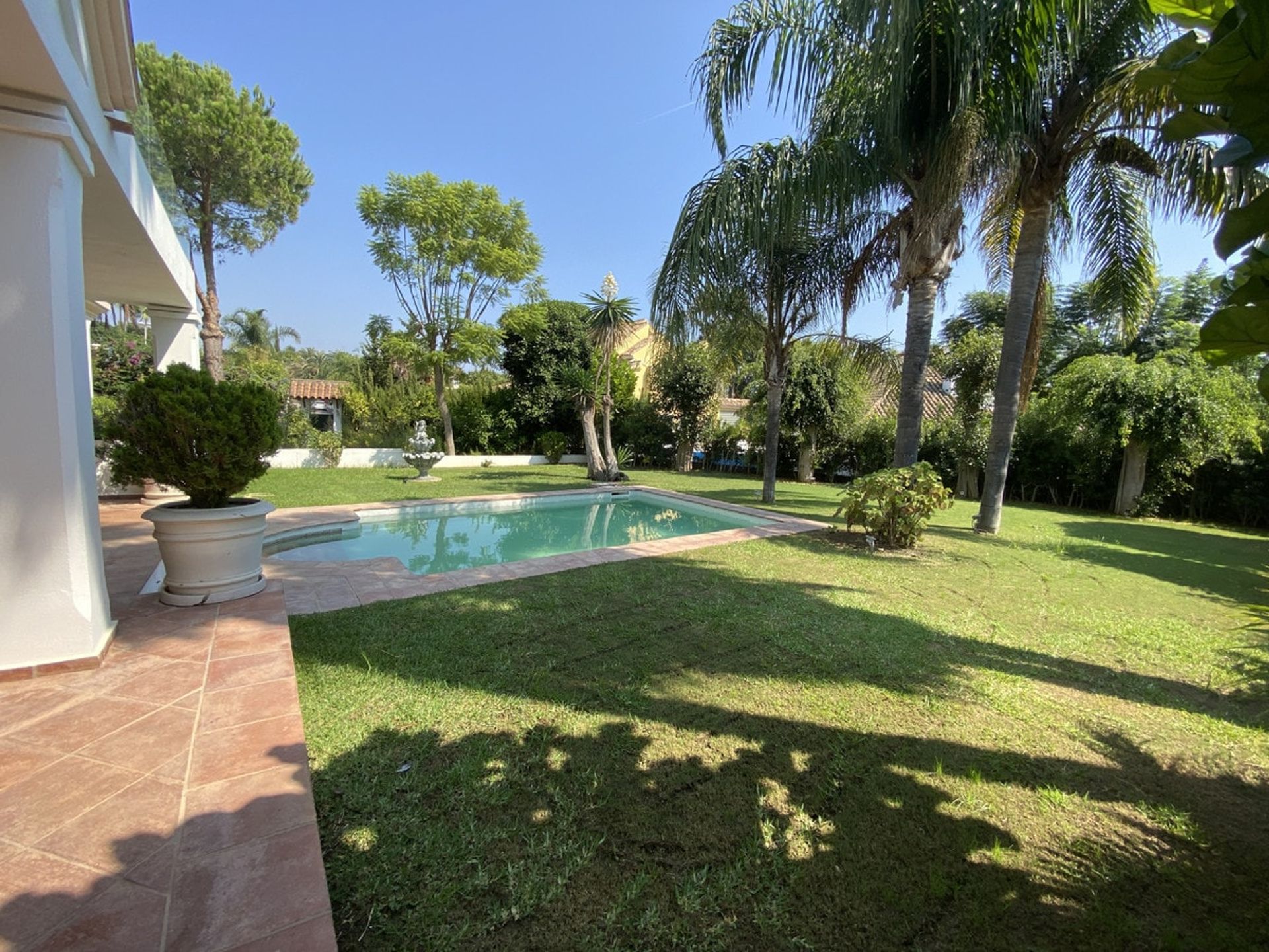 rumah dalam San Pedro de Alcantara, Andalusia 10954526