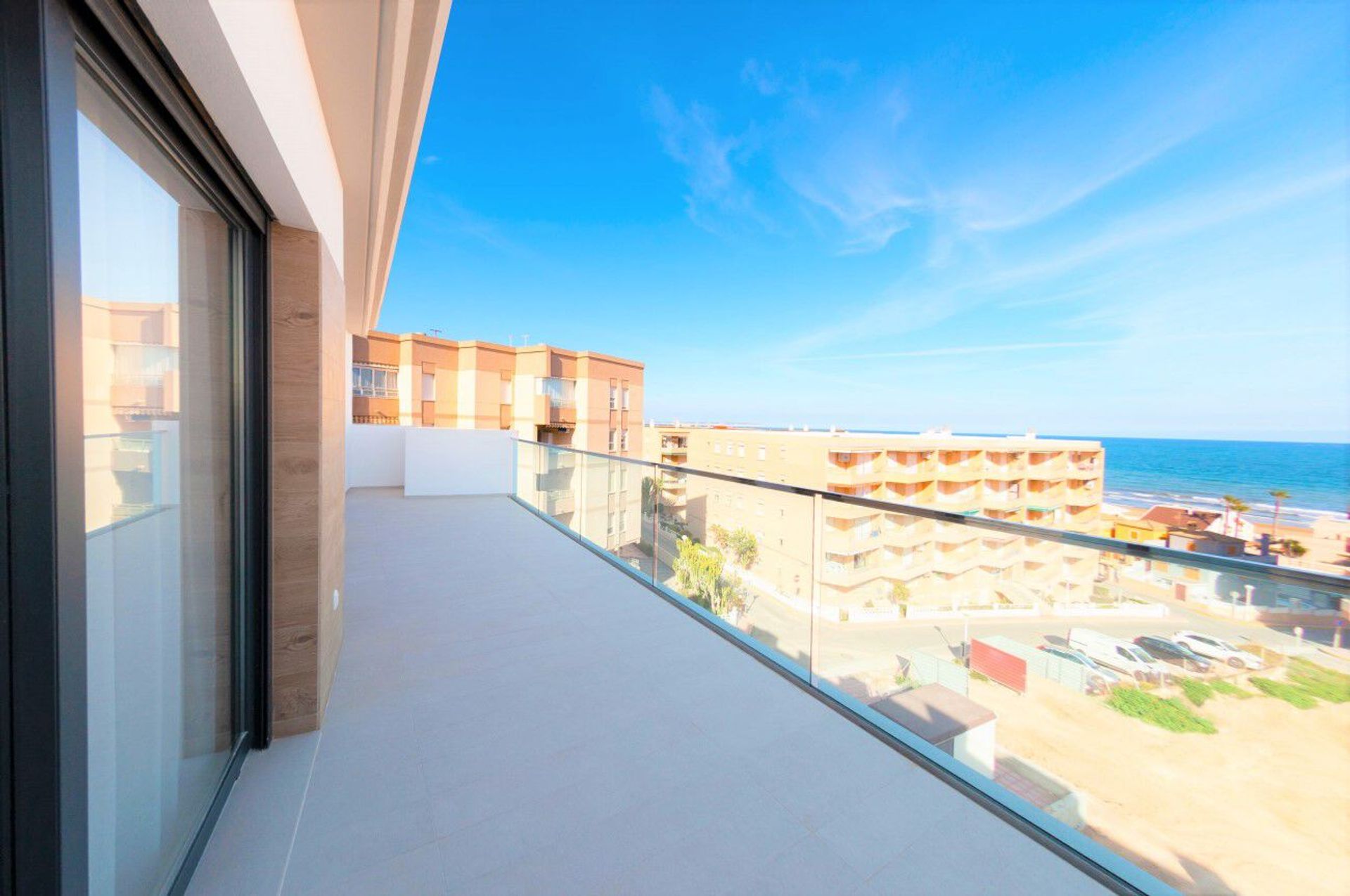 Condominium dans Guardamar del Segura, Comunidad Valenciana 10954658