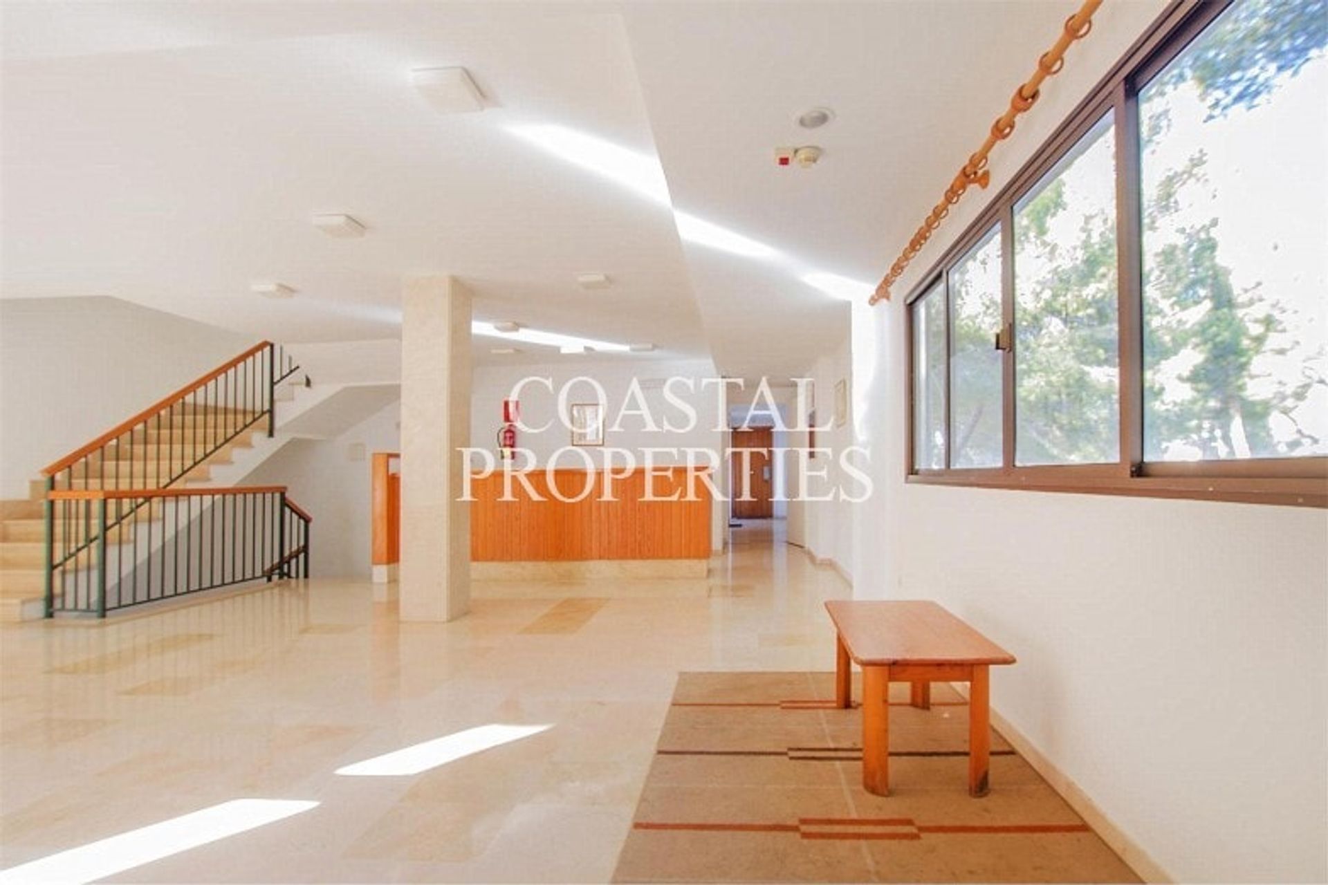 Condominium in Santa Ponsa, Balearic Islands 10954698