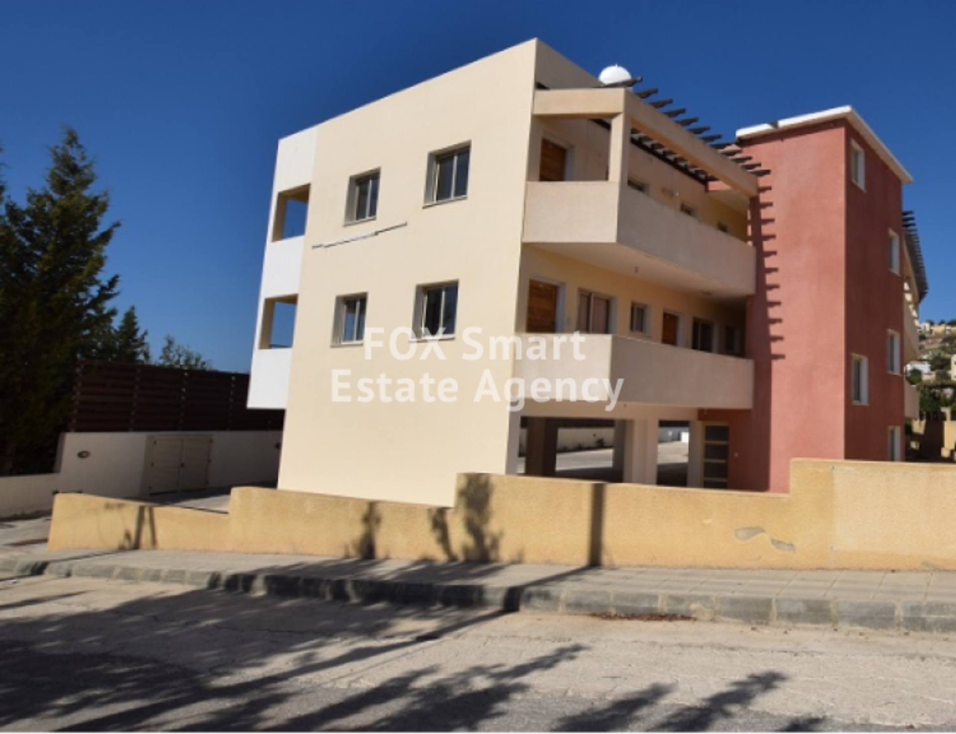 Condominio nel Peyia, Paphos 10954890