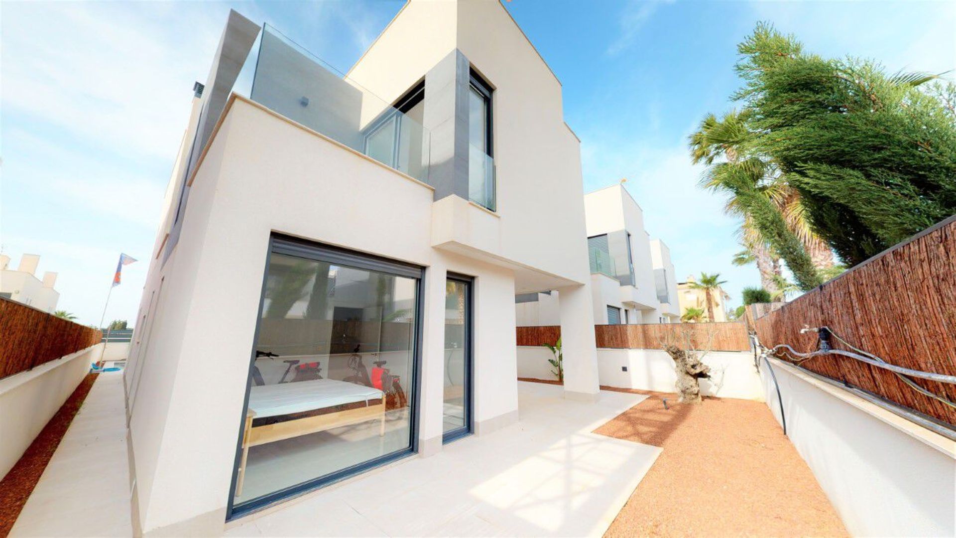 House in San Fulgencio, Comunidad Valenciana 10958692