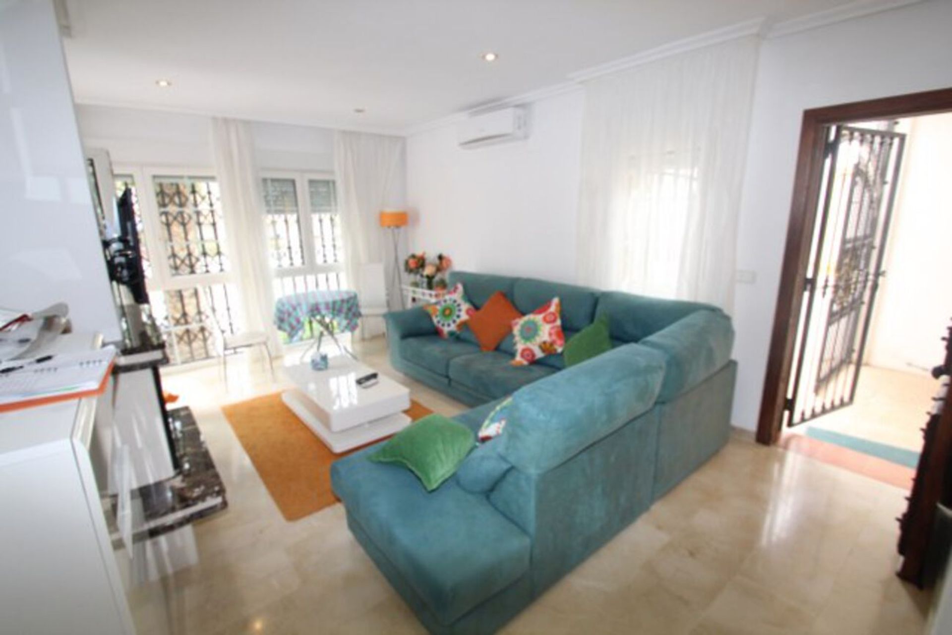 rumah dalam Campoamor, Valencia 10958726