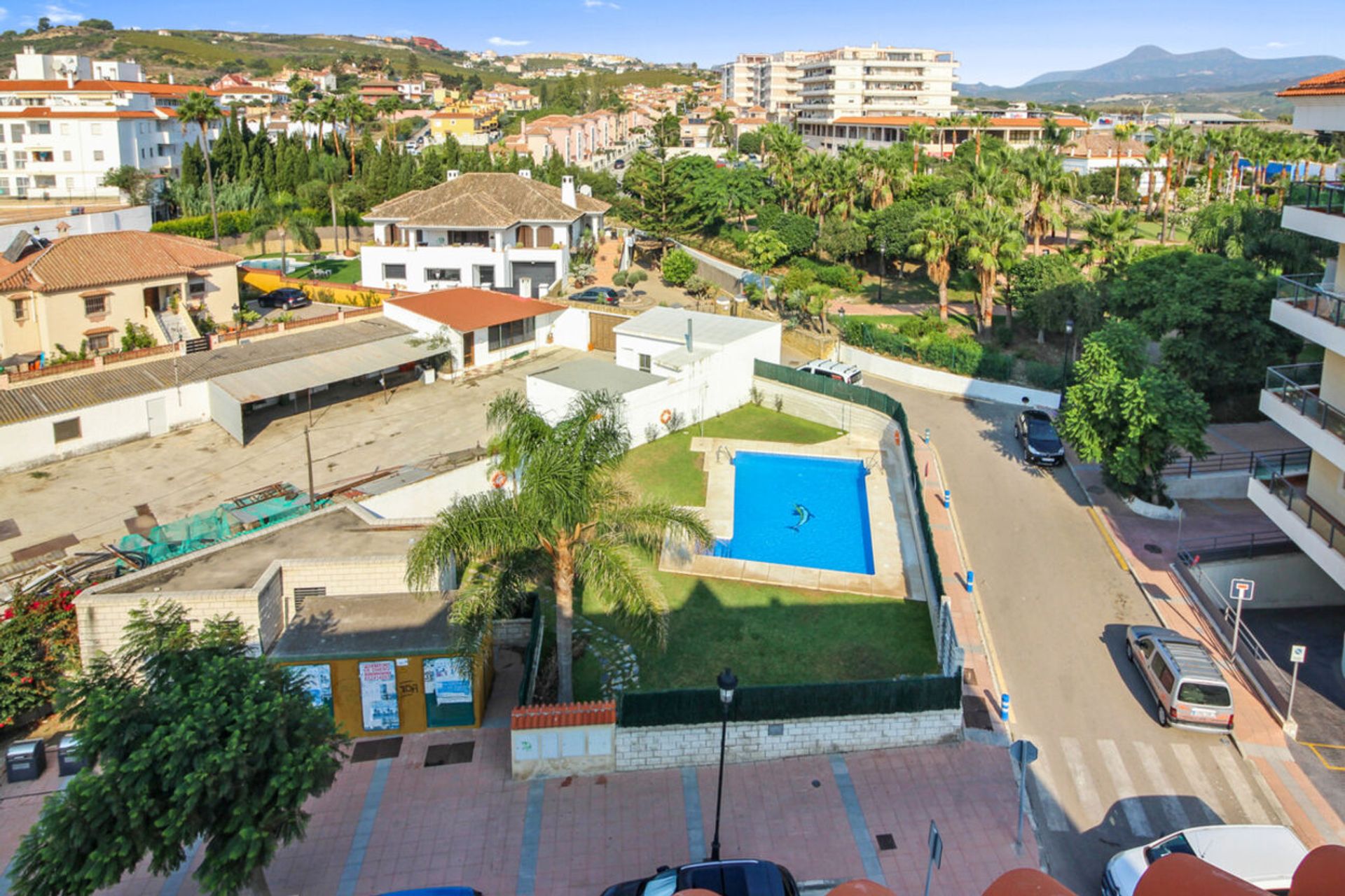 Condominium dans San Luis de Sabinillas, Andalousie 10958759