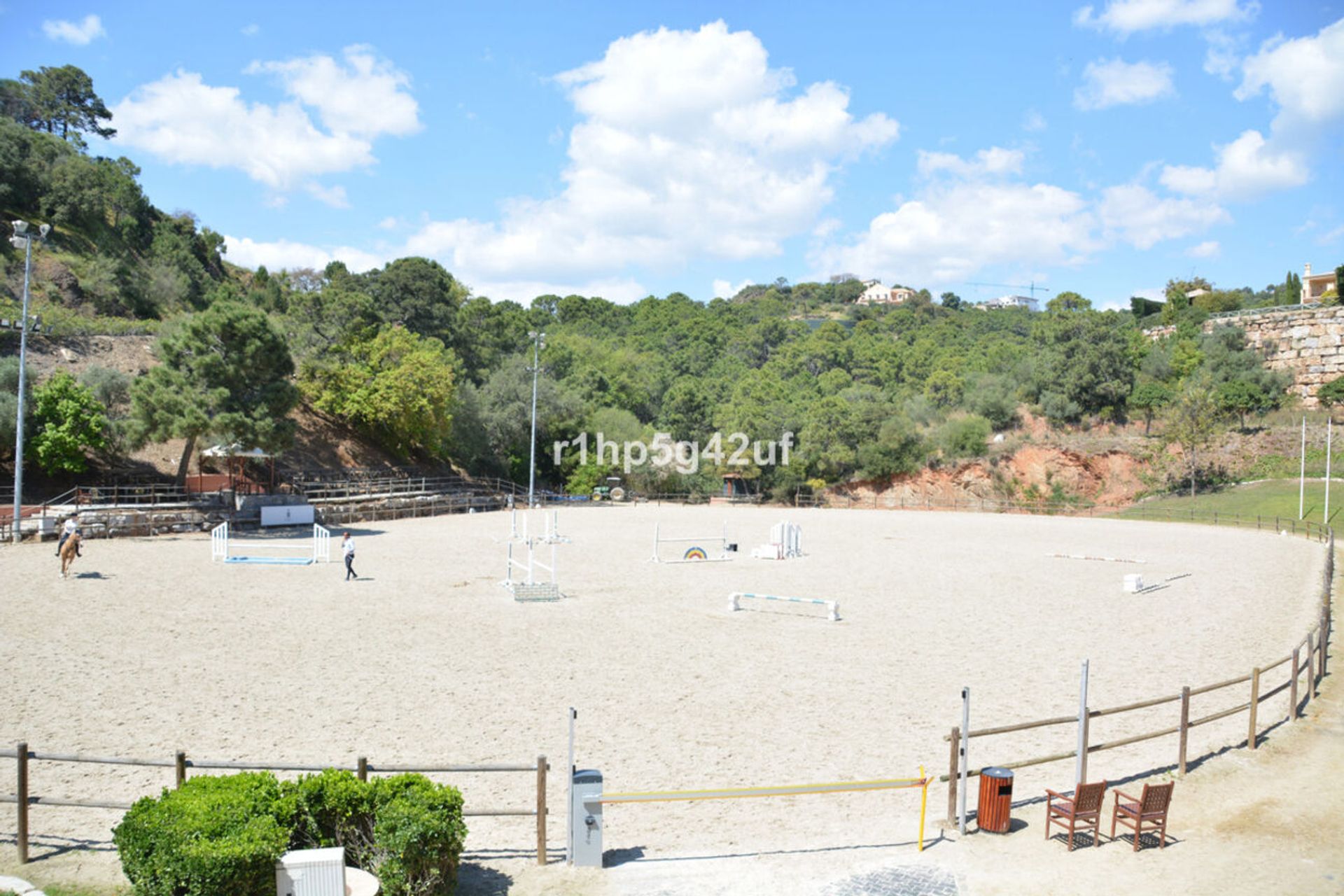 Terre dans Benahavís, Andalousie 10958919