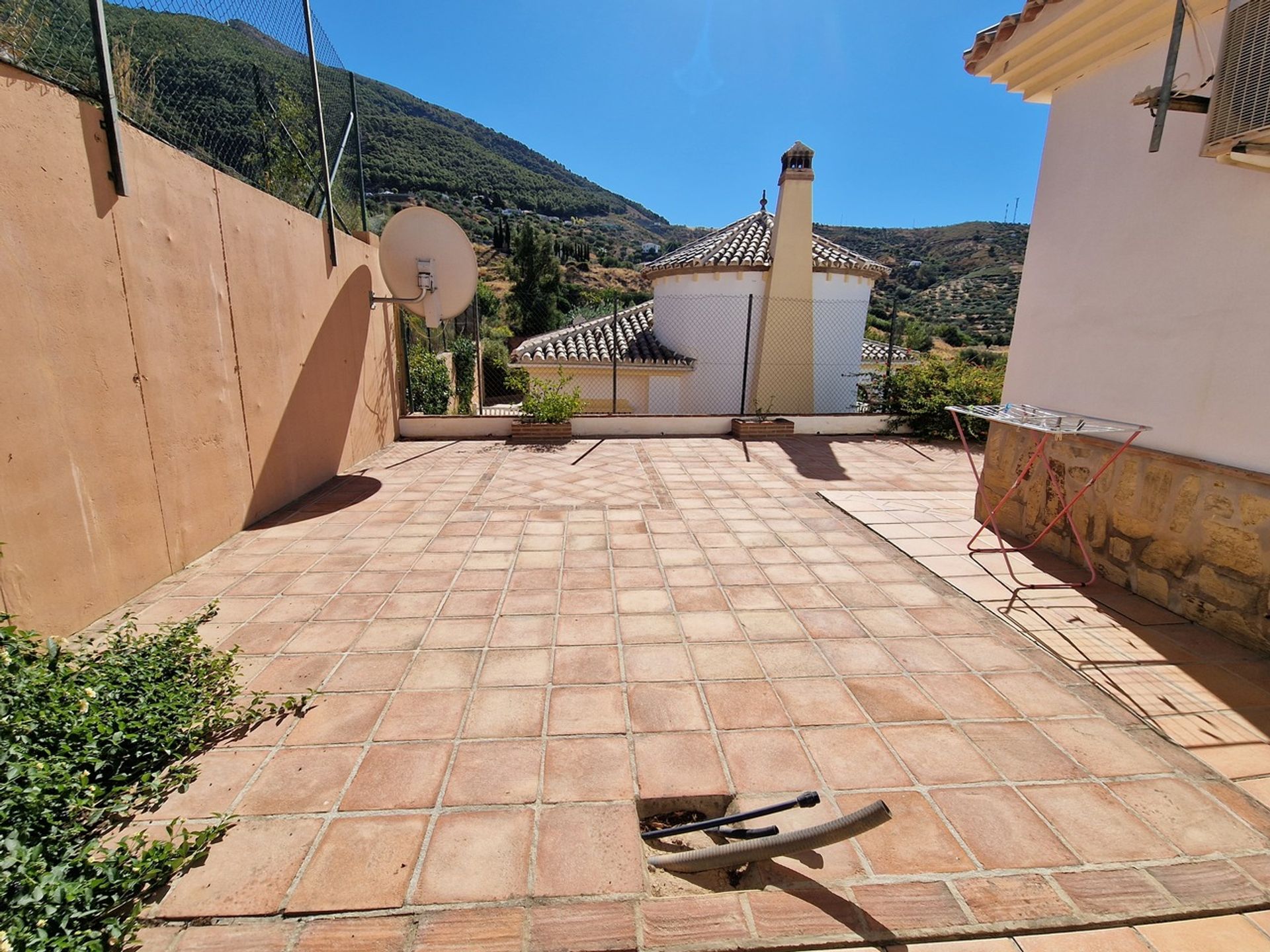 House in Alcaucín, Andalucía 10960527