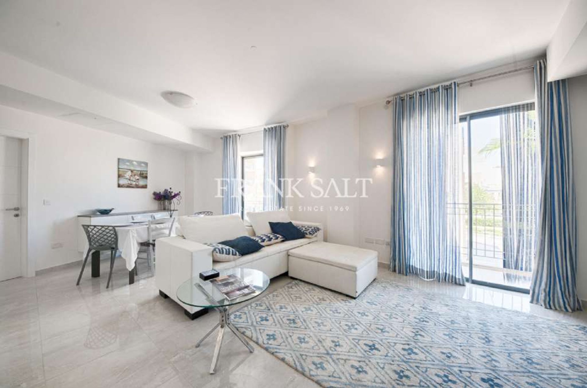 Condominio en Saint Julian's,  10960564