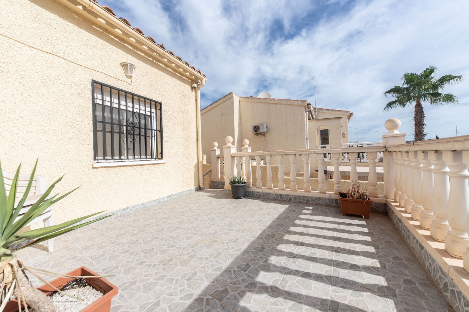 House in , Comunidad Valenciana 10960629