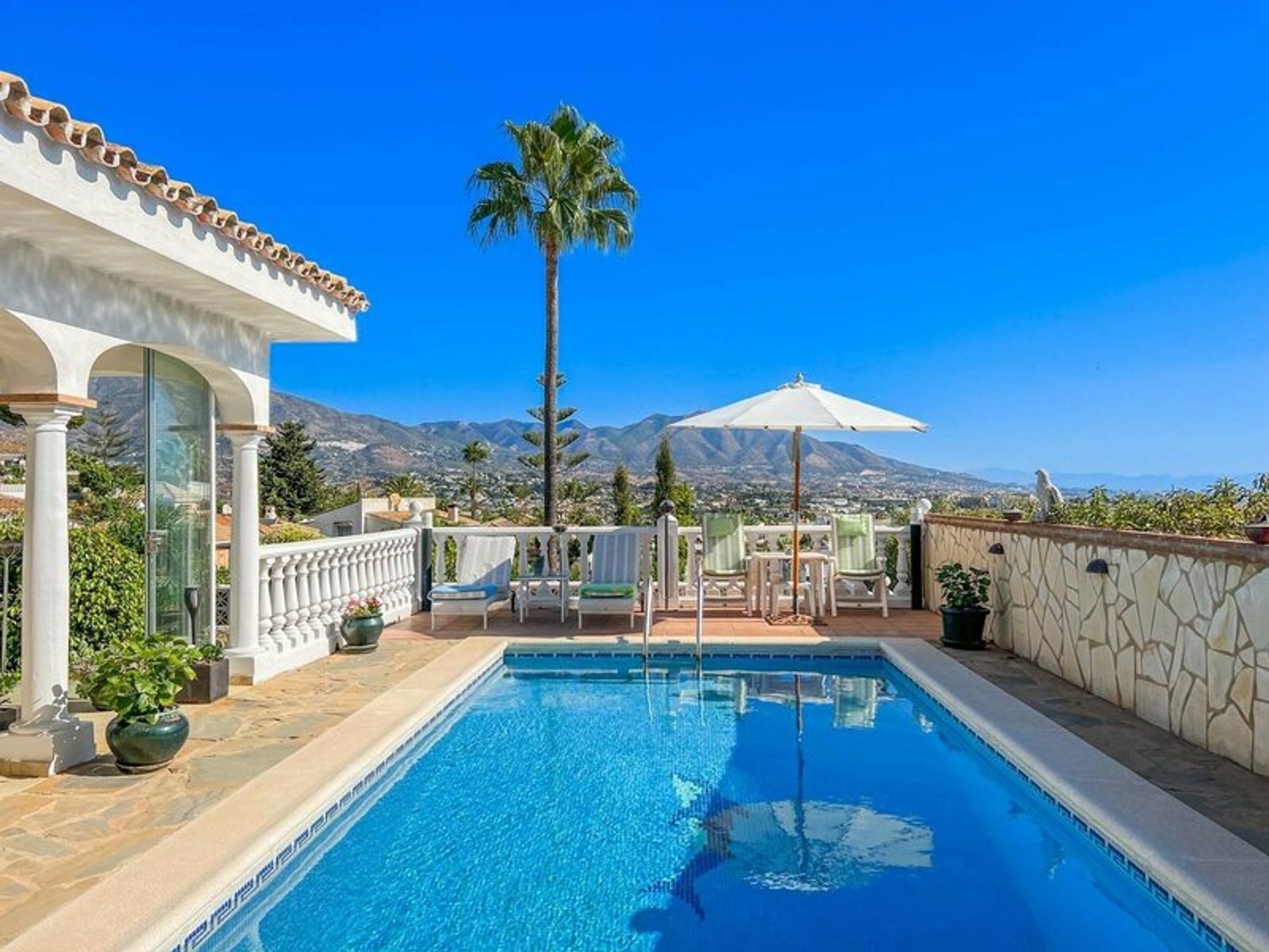 Casa nel Las Lagunas de Mijas, Andalucía 10960634